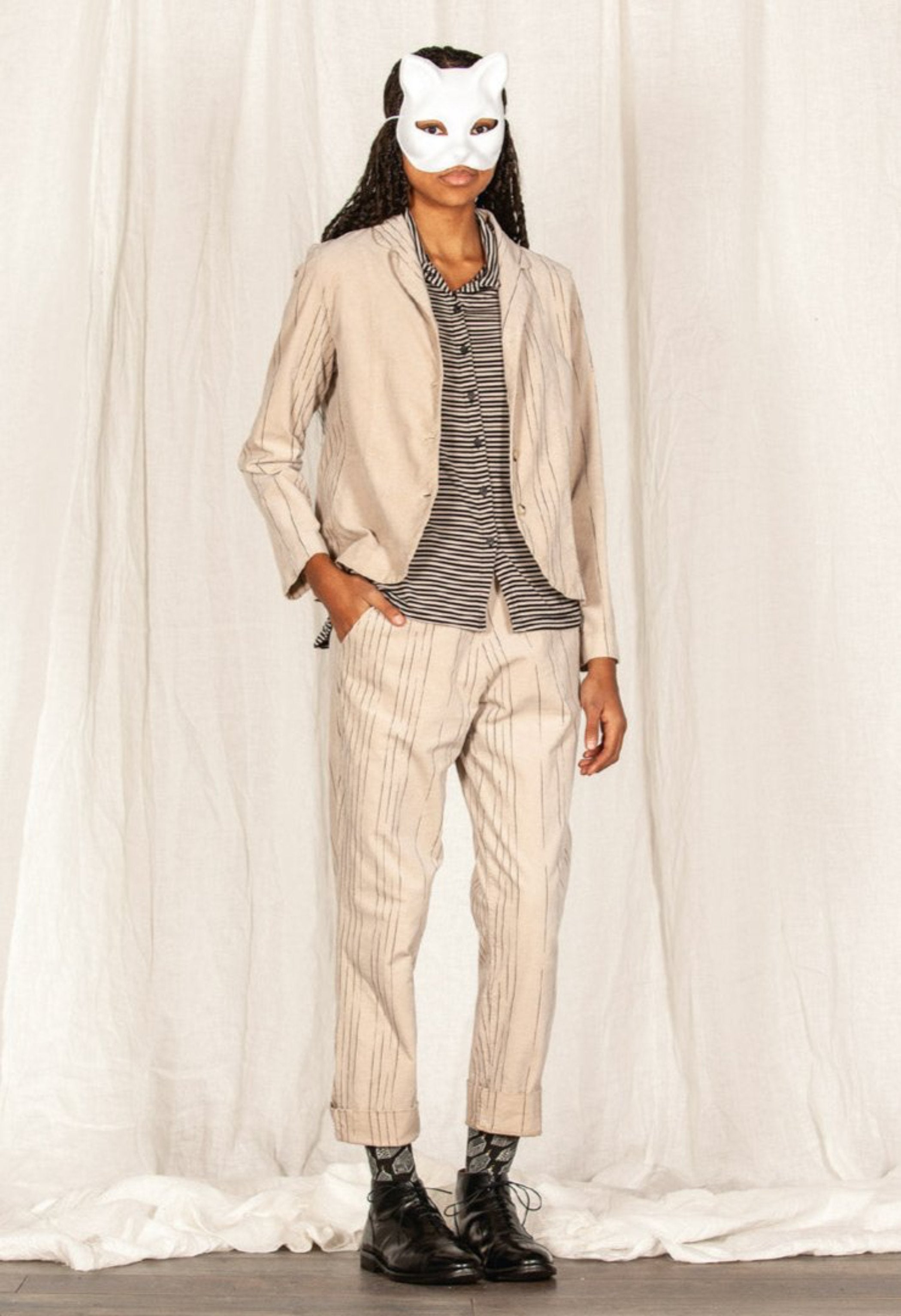 MAMA B Velvet Pinstripe Tapered Pant in Light Taupe