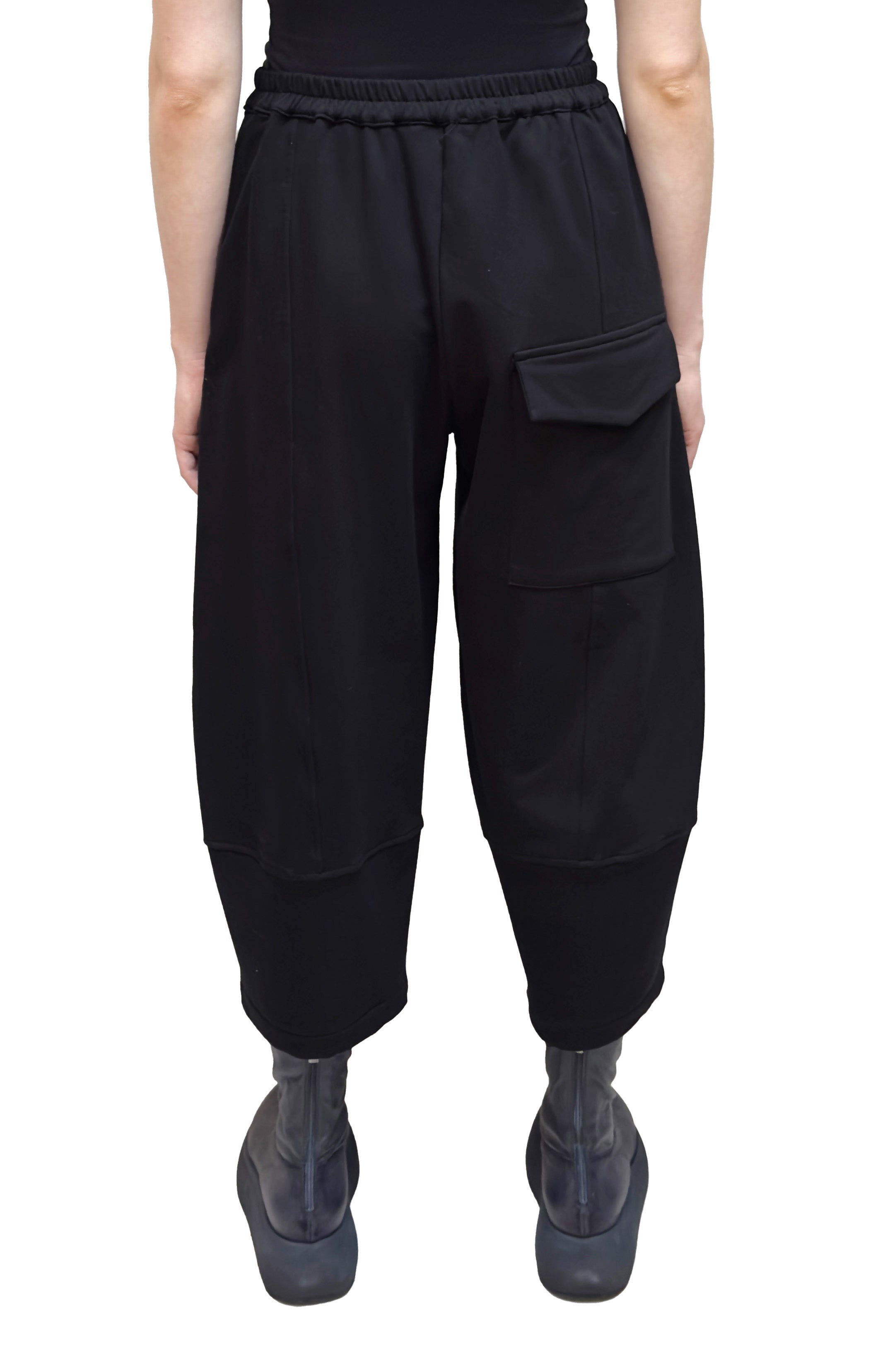 Mama B Medium Weight Cotton Barrel Leg Pant in Umber