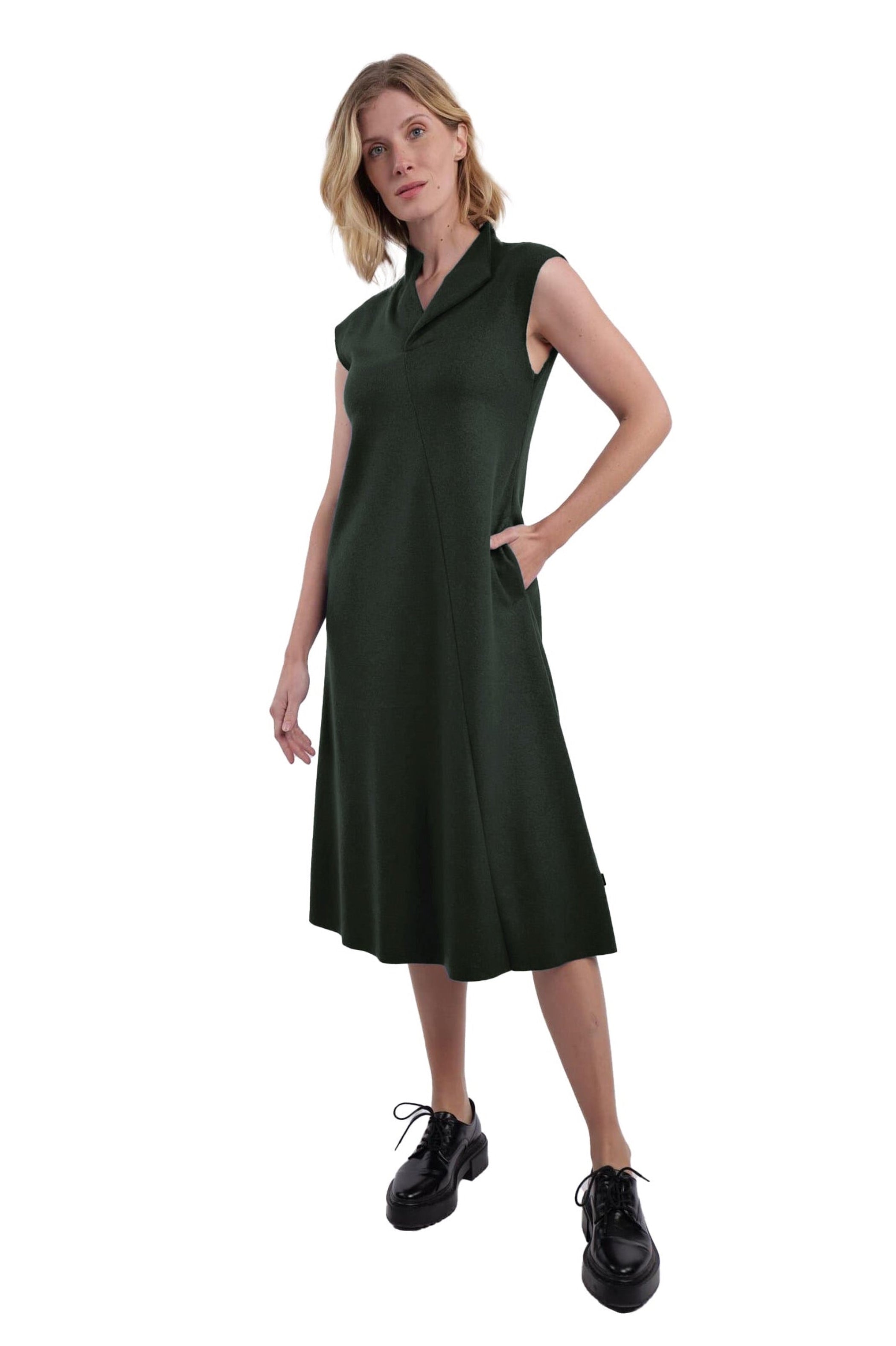 ELEMENTE CLEMENTE Boiled Wool A-Line Dress in Dark Emerald