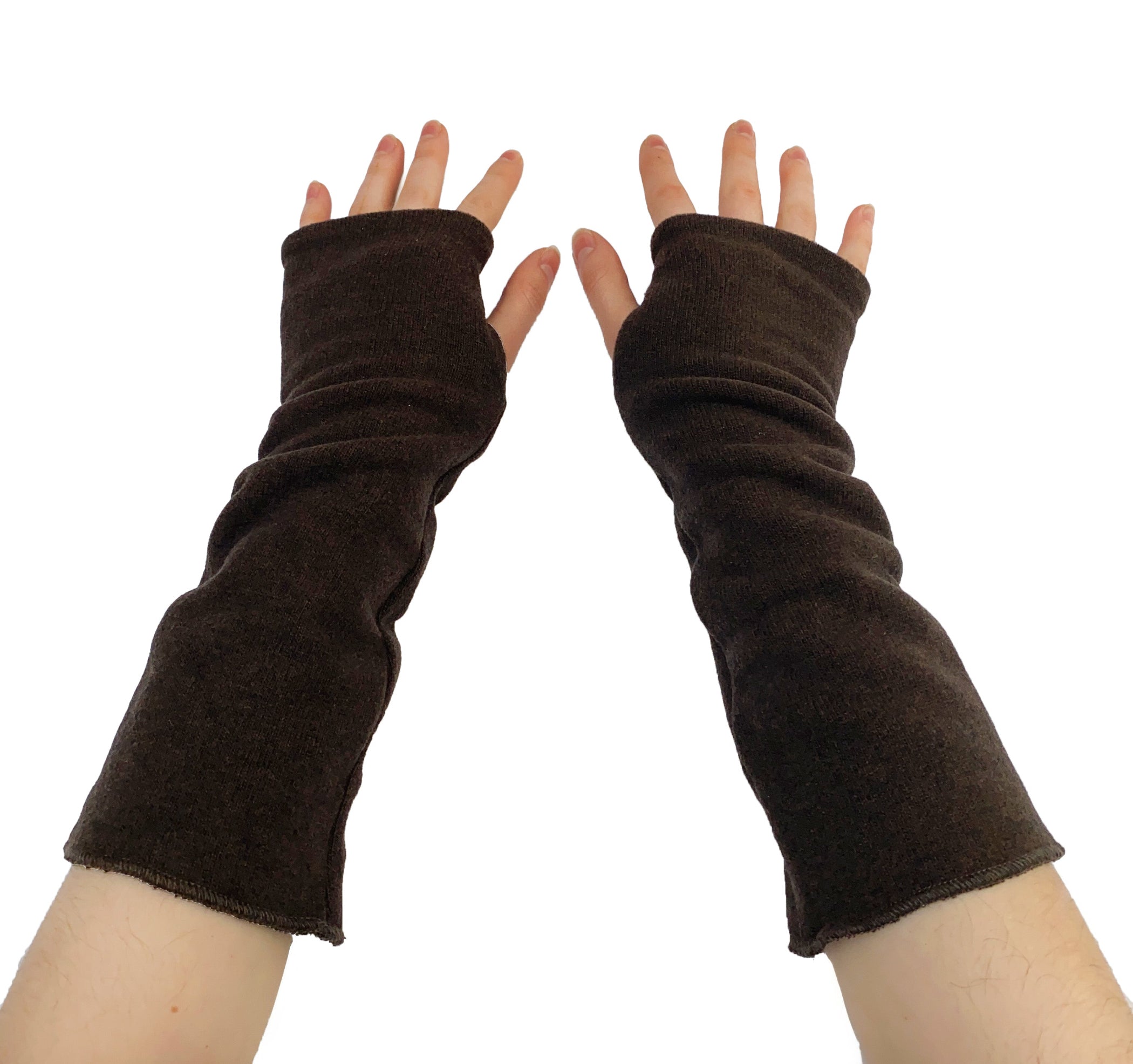 MAMA B Long Cozy Knit Arm Warmers in Umber