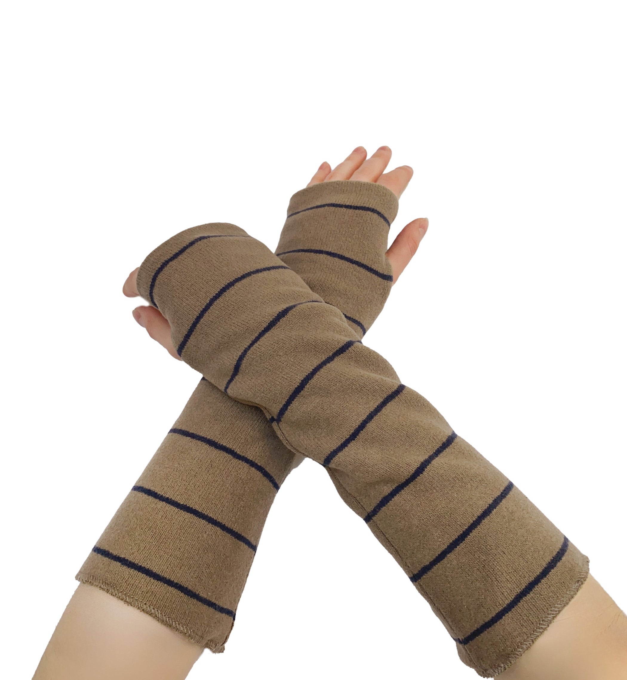 MAMA B Long Cozy Knit Arm Warmers in Blue Mini-Stripe