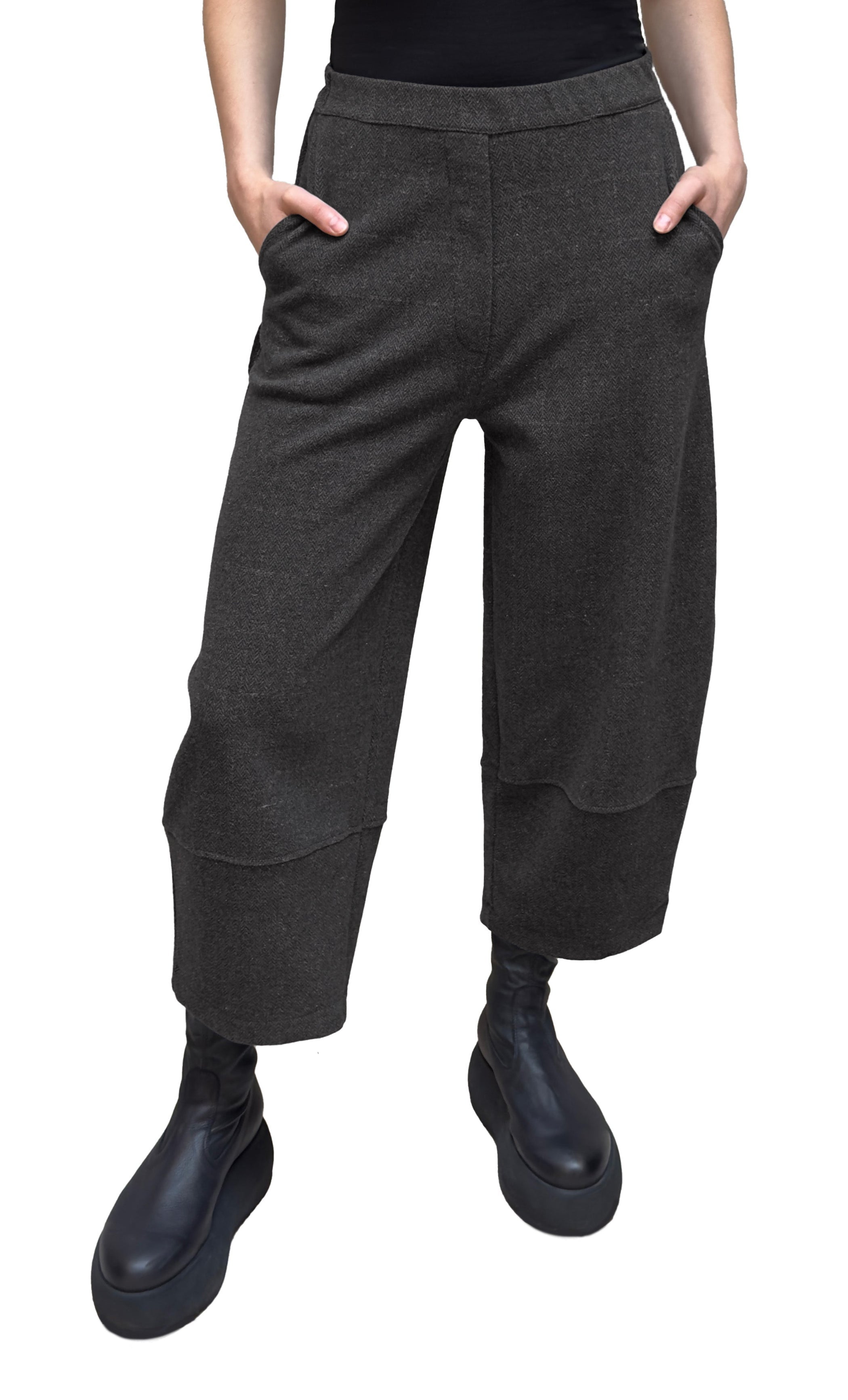 Mama B Cozy Jacquard Barrel Leg Pant in Anthracite Check