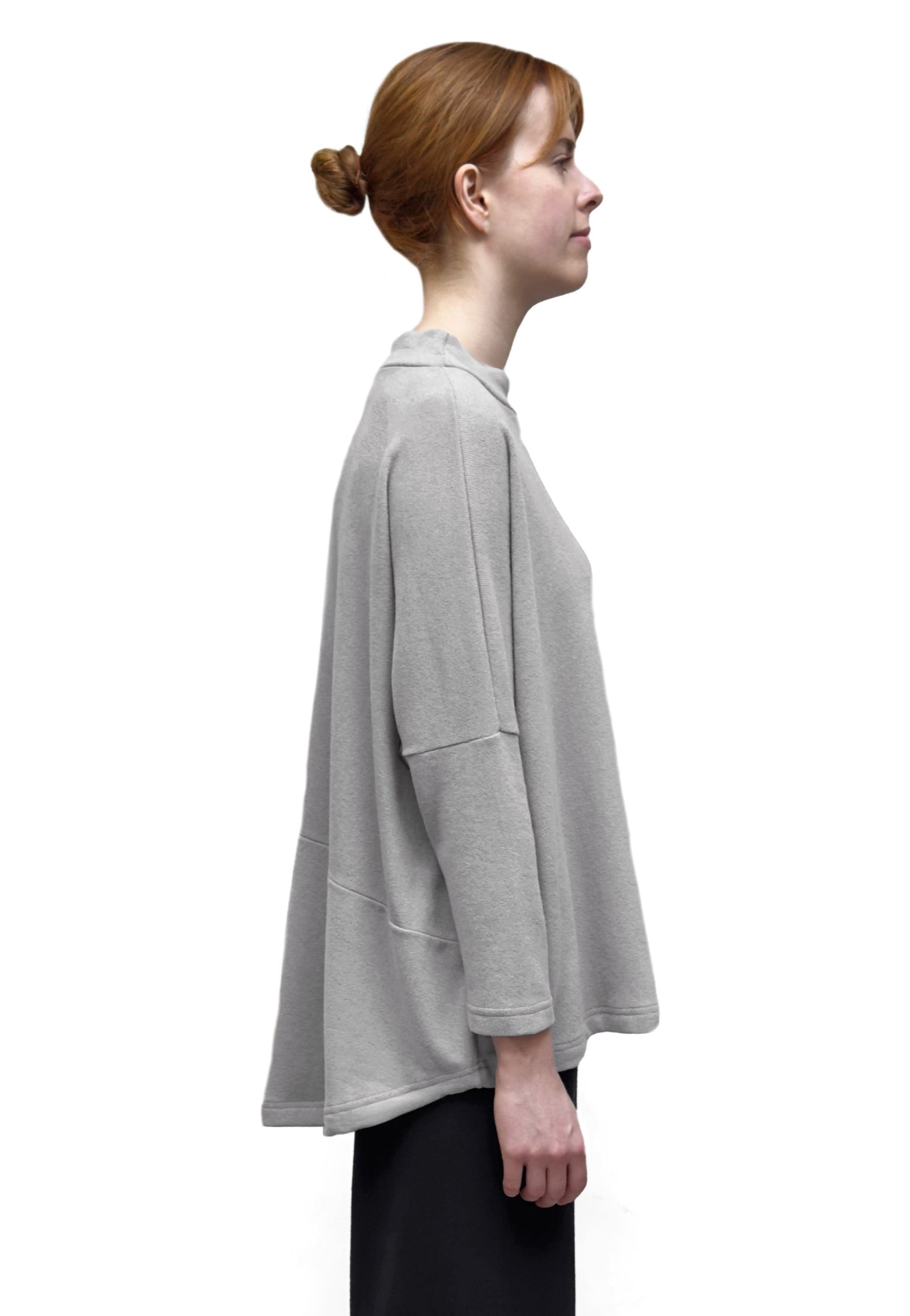 MAMA B Cozy Knit Mock Neck Onesize Pullover in Black