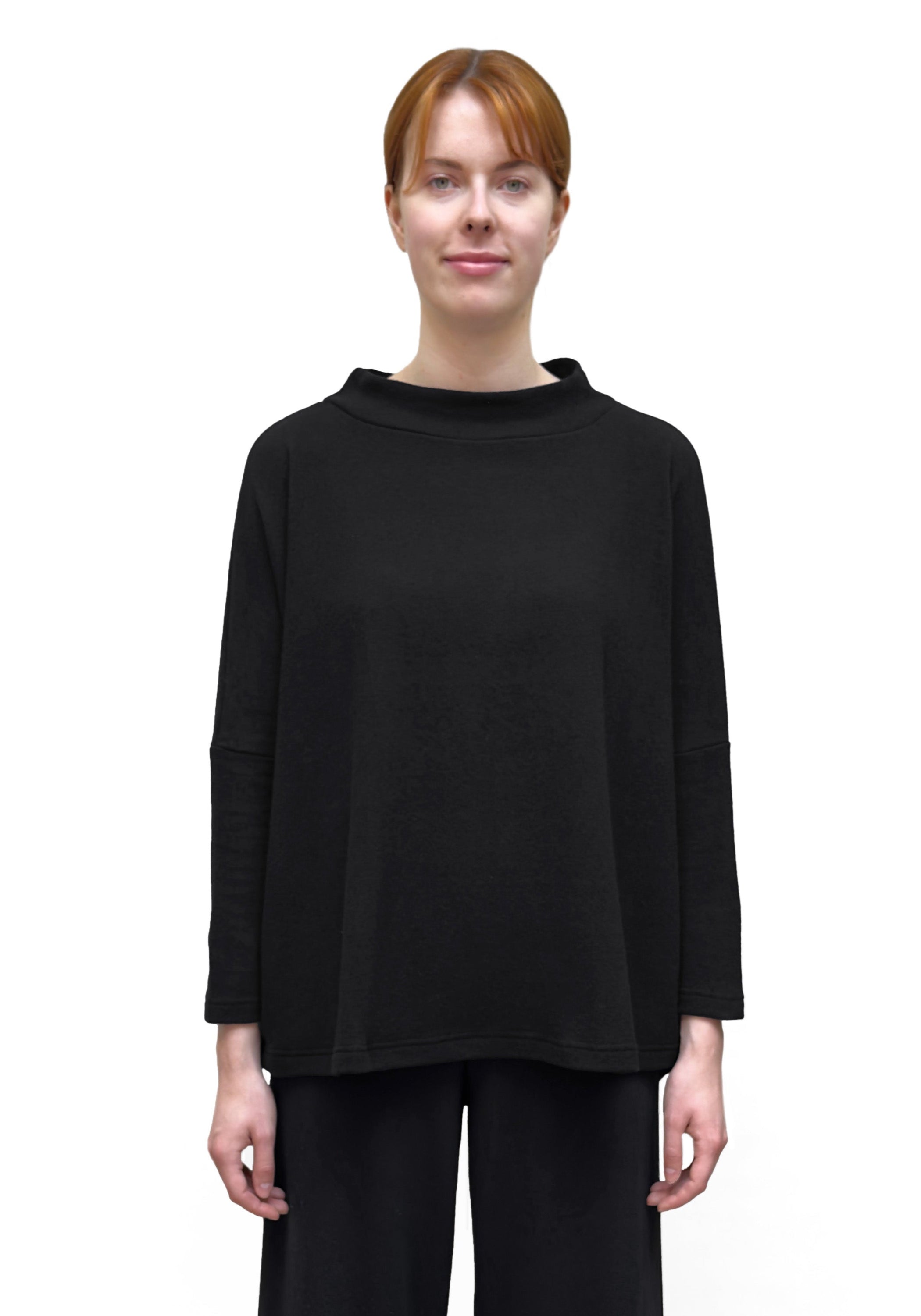 MAMA B Cozy Knit Mock Neck Onesize Pullover in Black