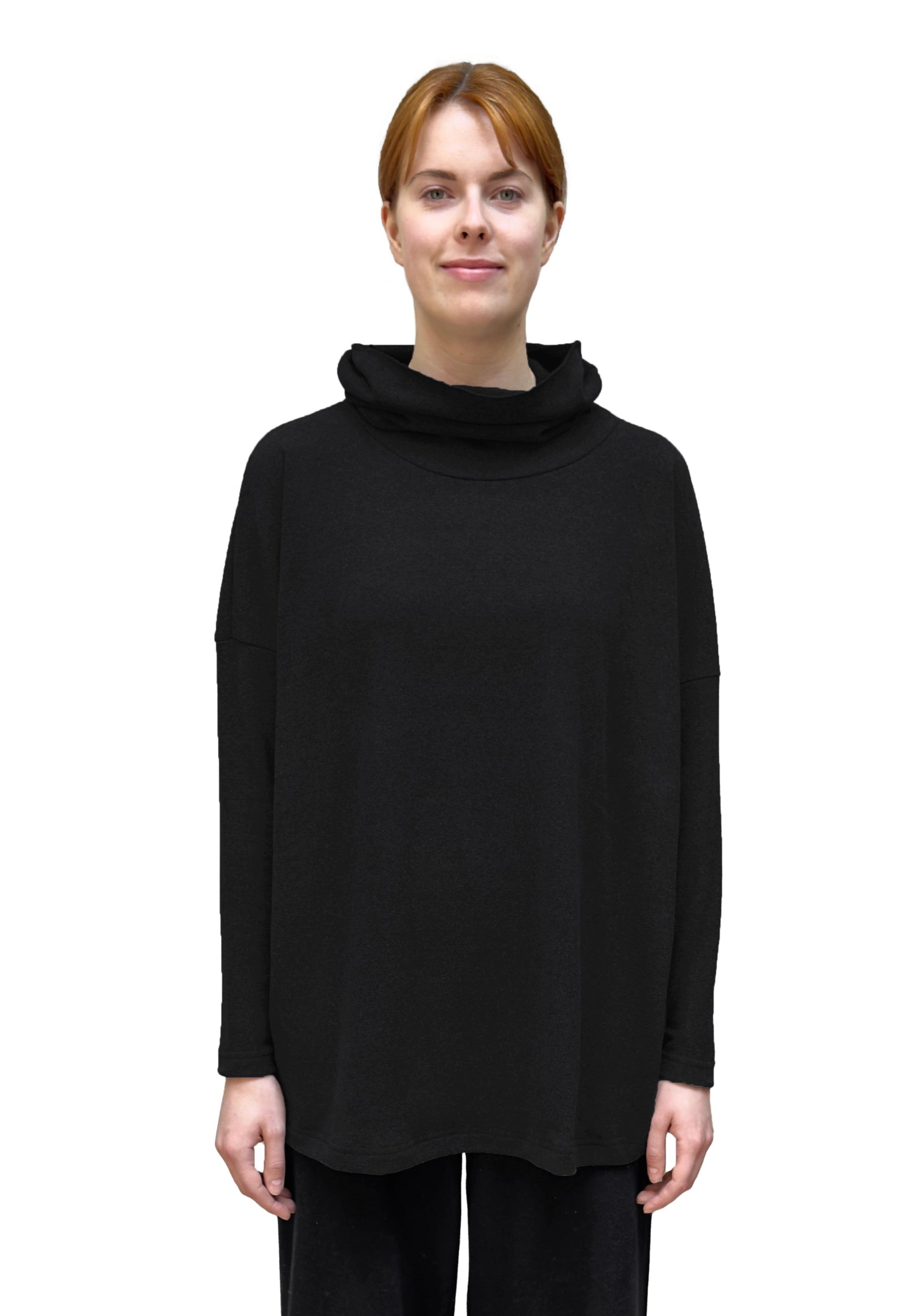 MAMA B Cozy Knit Onesize Cowl Sweater in Black