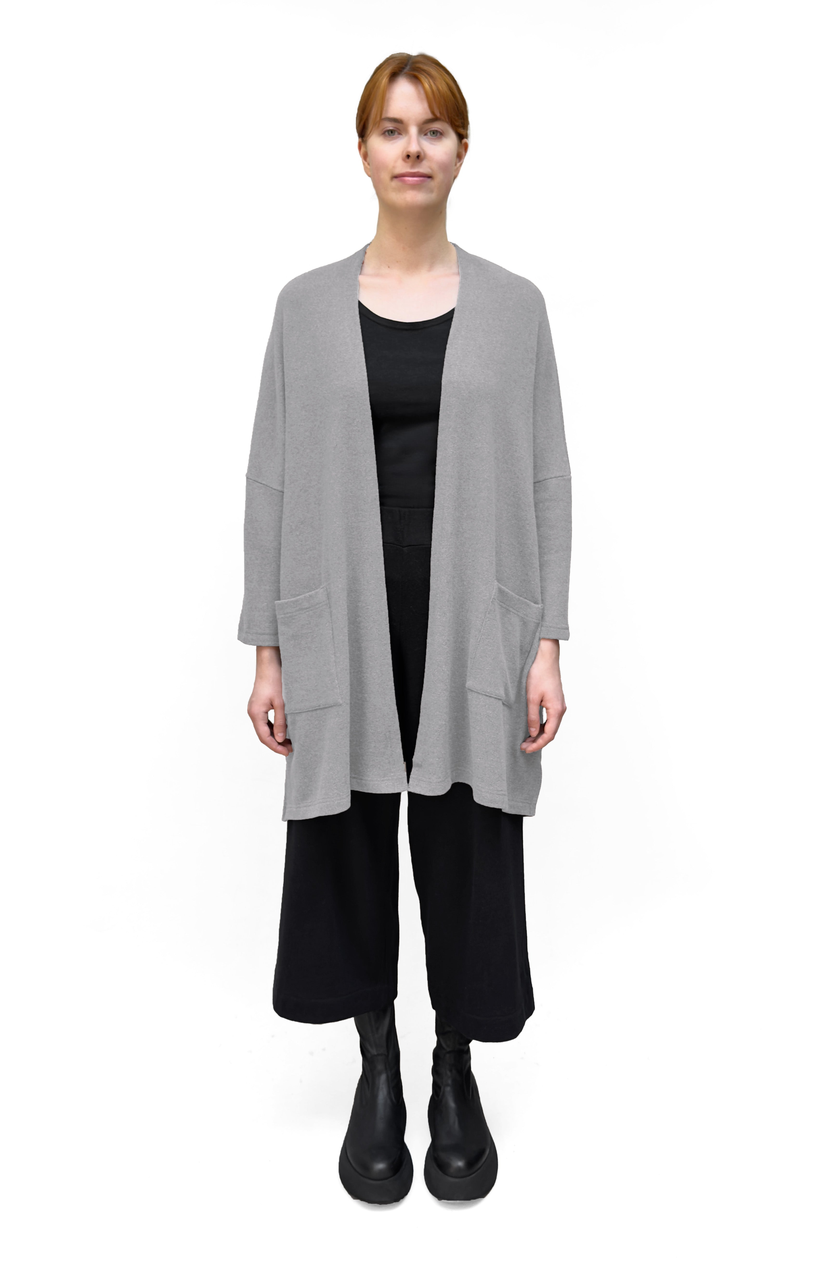 MAMA B Cozy Knit Onesize Open Cardigan in Fog
