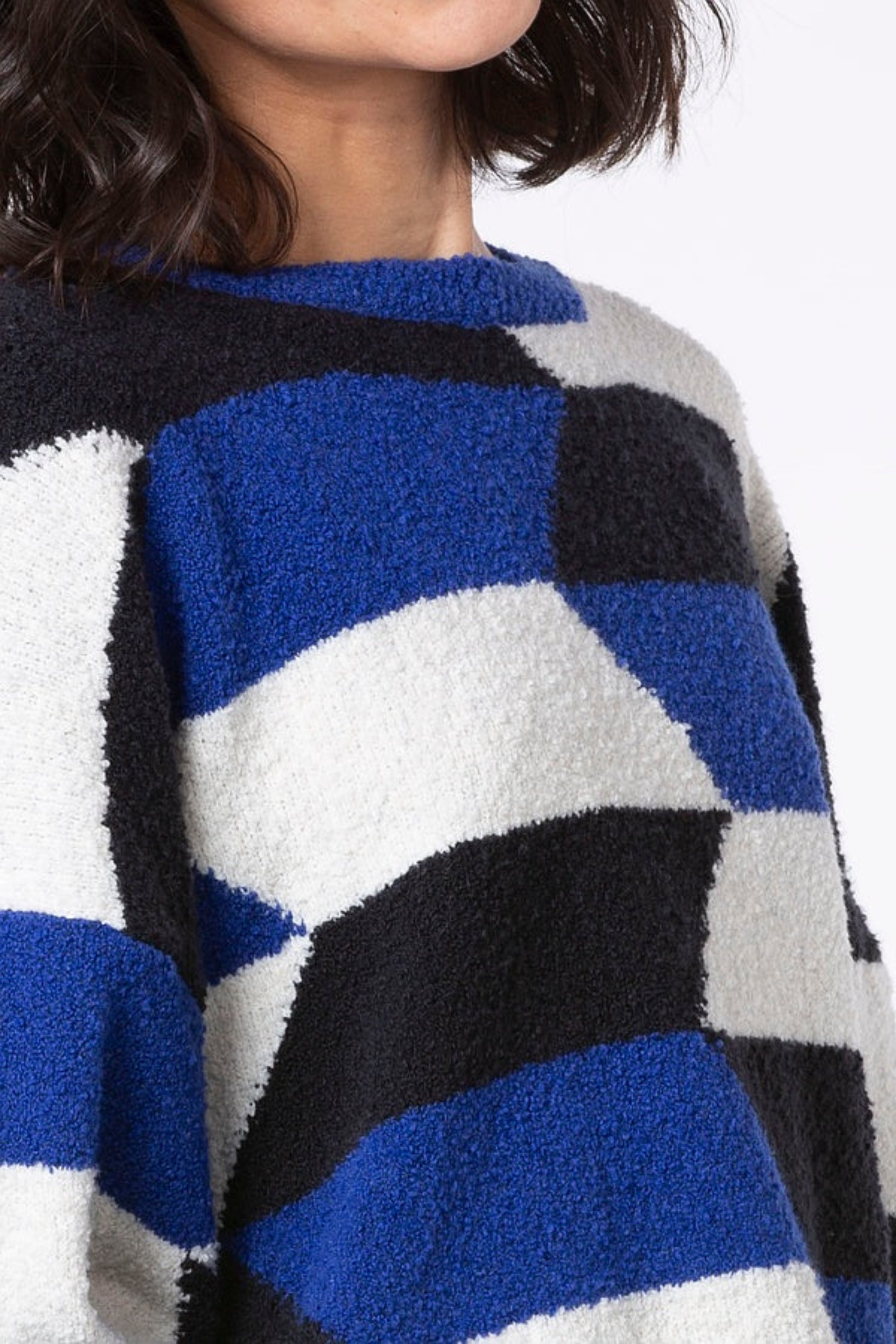OSKA Relaxed Cropped Sweater in Clematis Pattern
