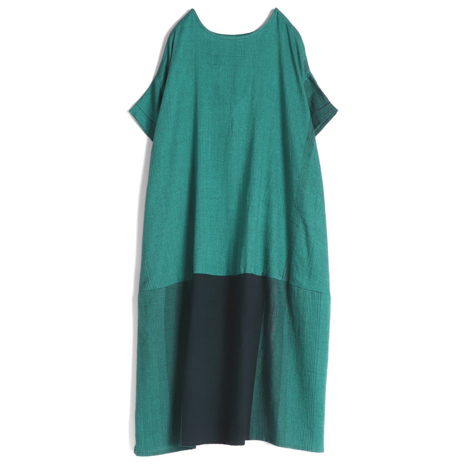 TAMAKI NIIME Short Sleeved Pocket Dress - Jewel City