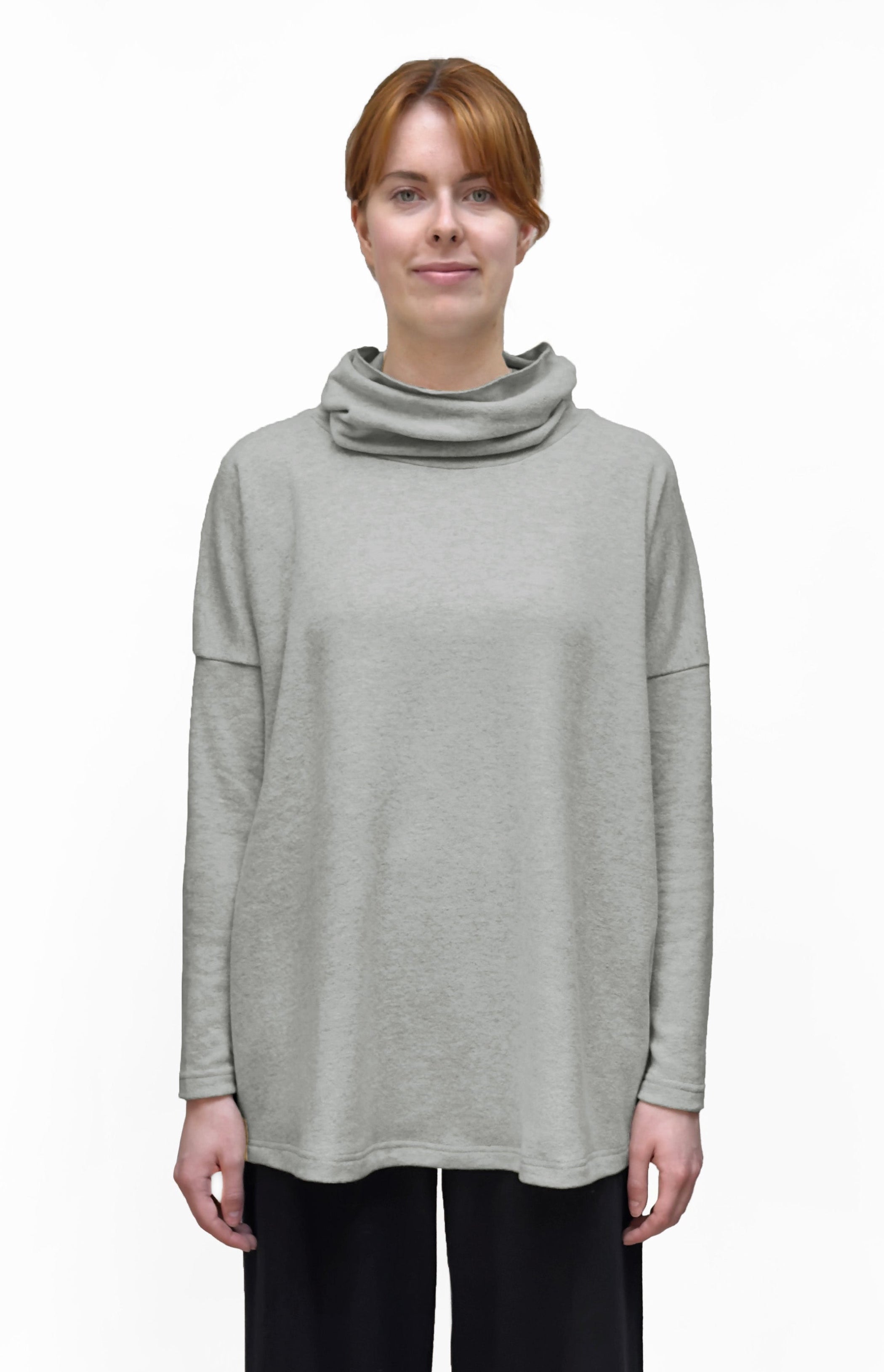 MAMA B BILL Cozy Knit Onesize Cowl Sweater in Fog