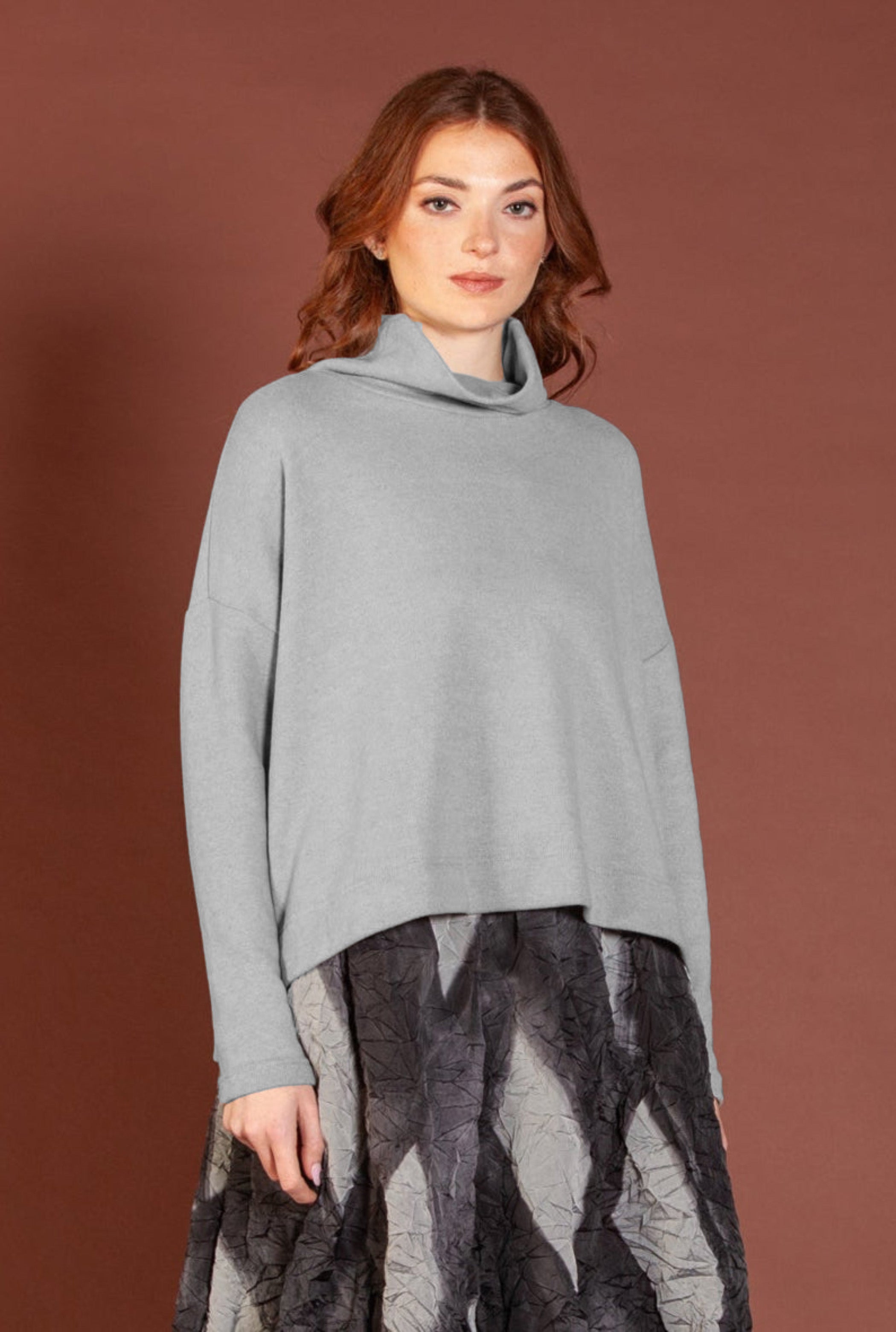 MAMA B Cozy Knit Turtleneck in Fog