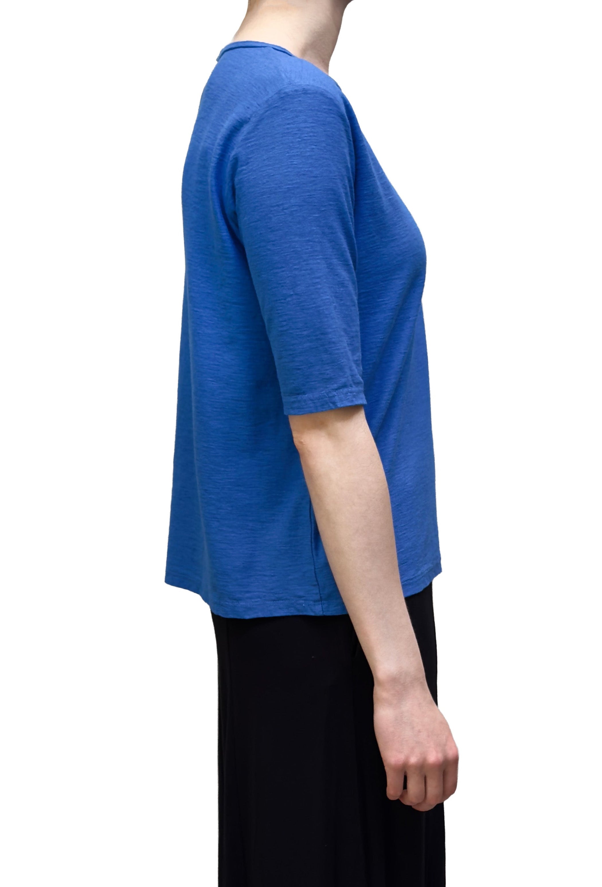 MOTION Relaxed Half Sleeve Tee in White