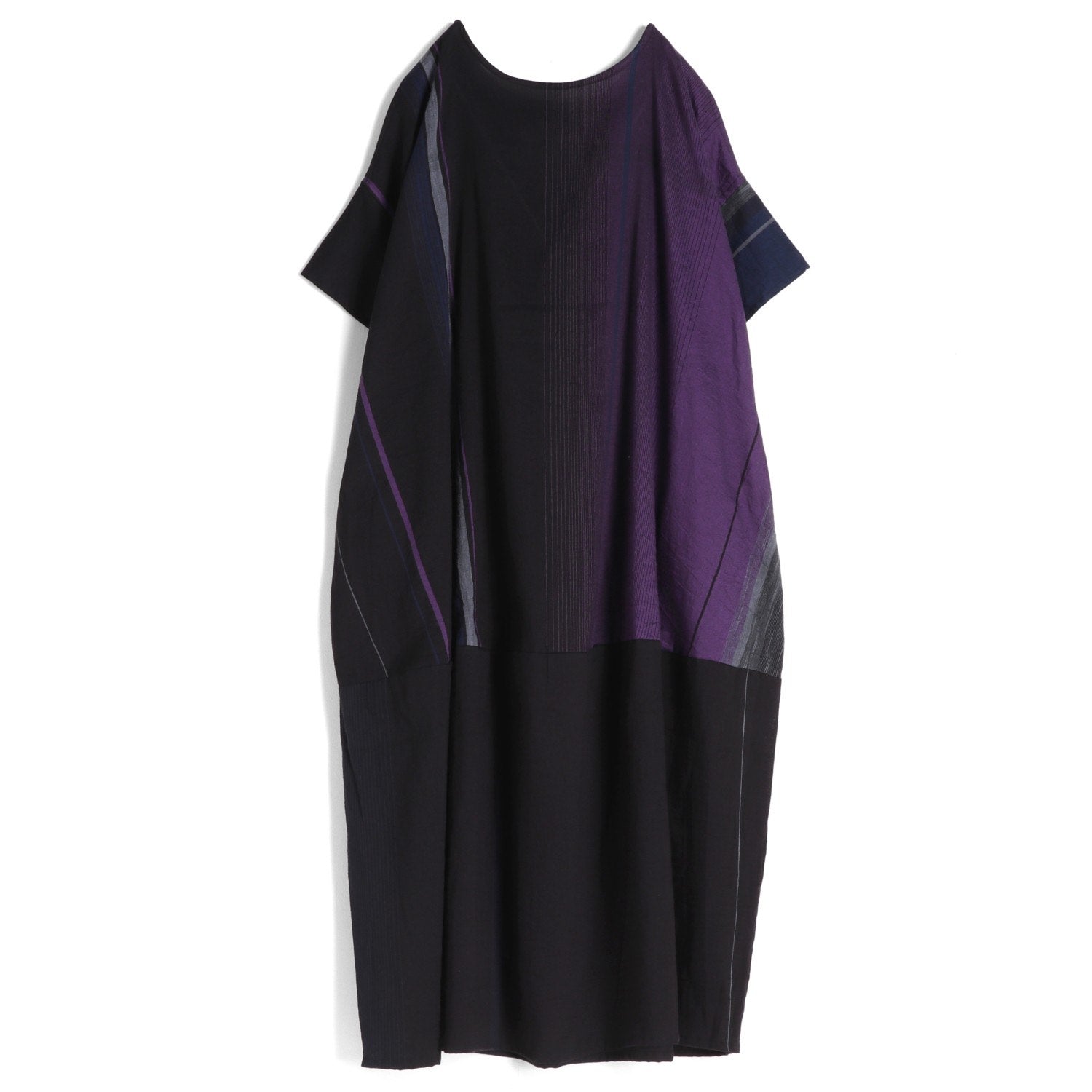 TAMAKI NIIME Short Sleeved Pocket Dress - Midnight Abyss
