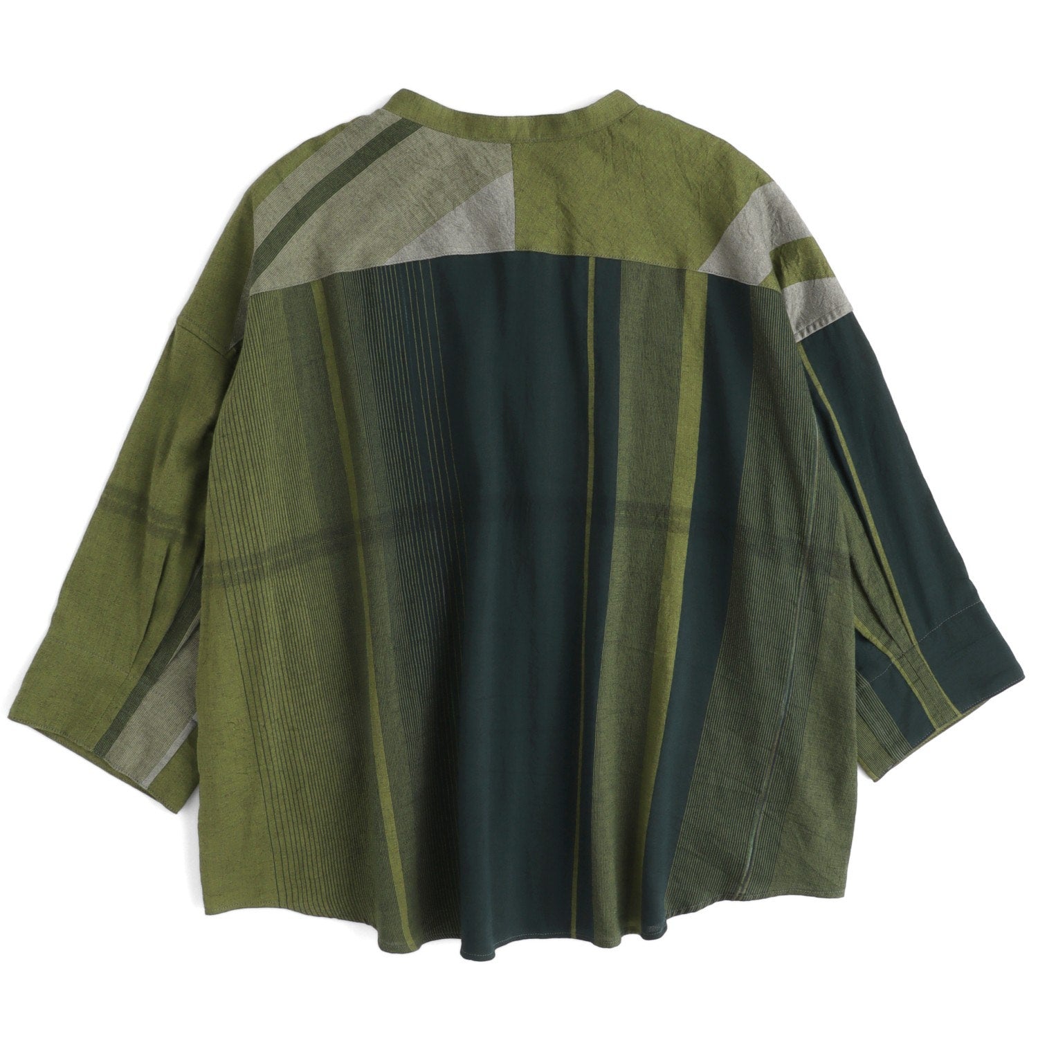 Tamaki Niime Mandarin Collared Shirt - On The Road