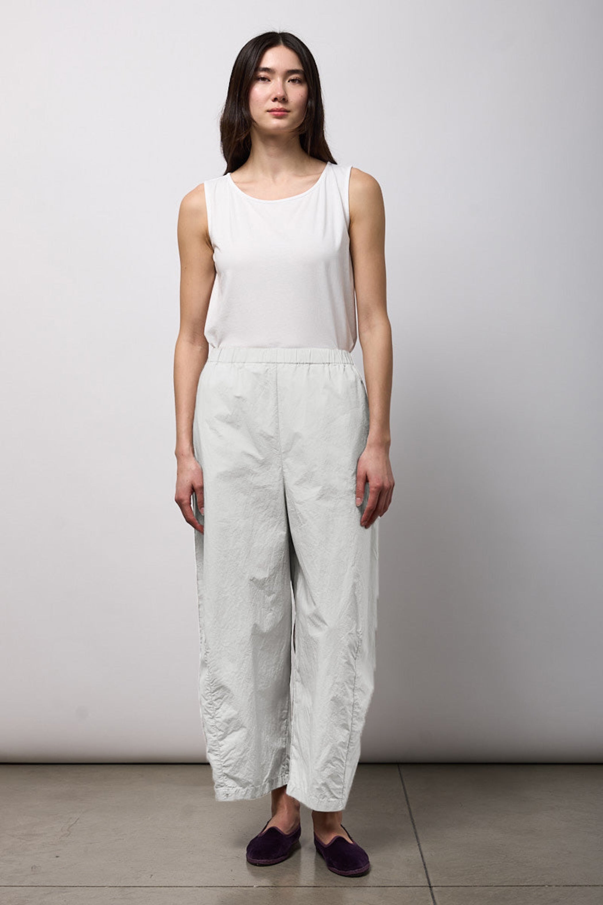NEIRAMI Cotton Poplin Pant in Parchment