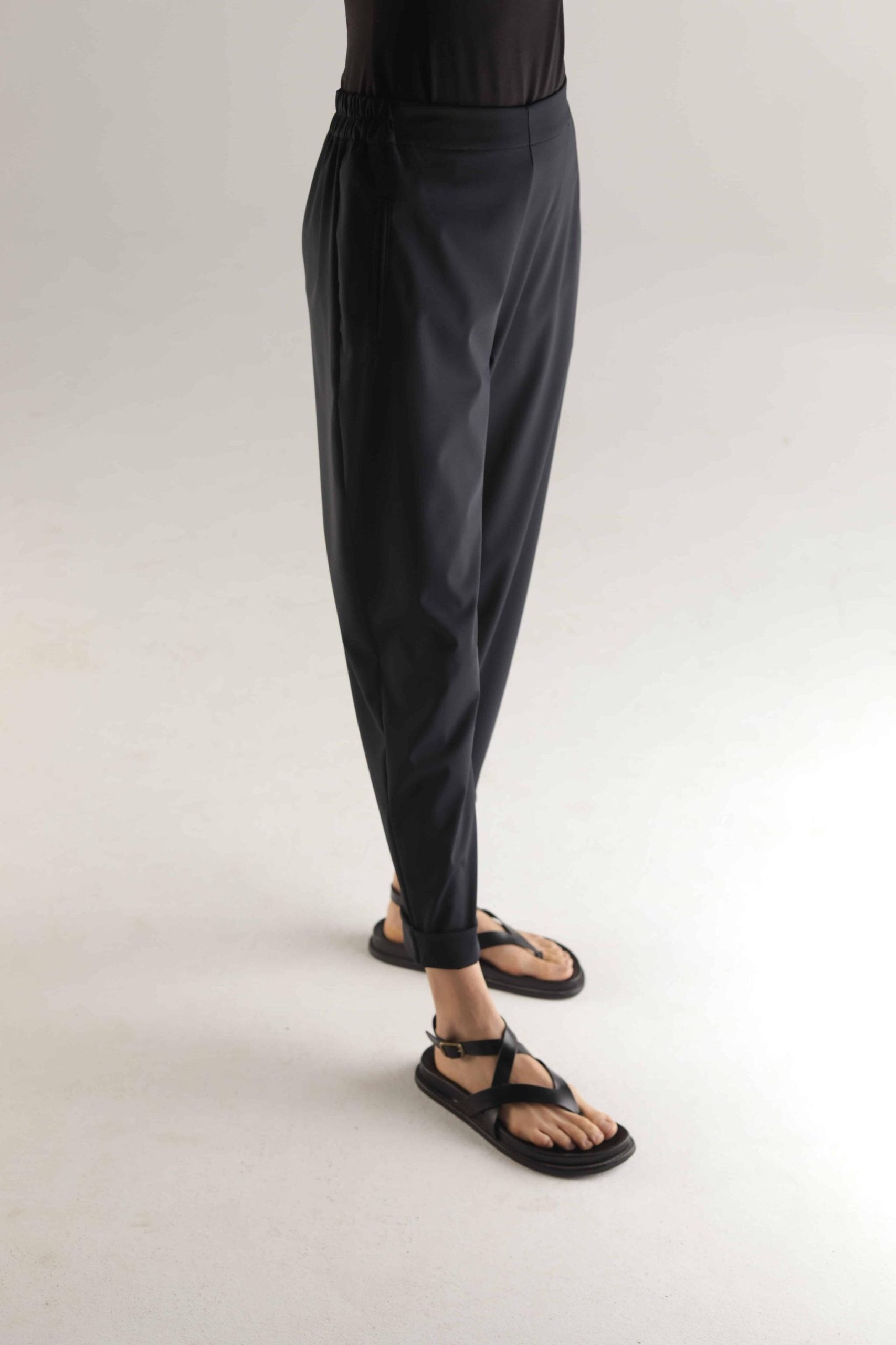 ELEMENTE CLEMENTE Technical Slim Pant in Black
