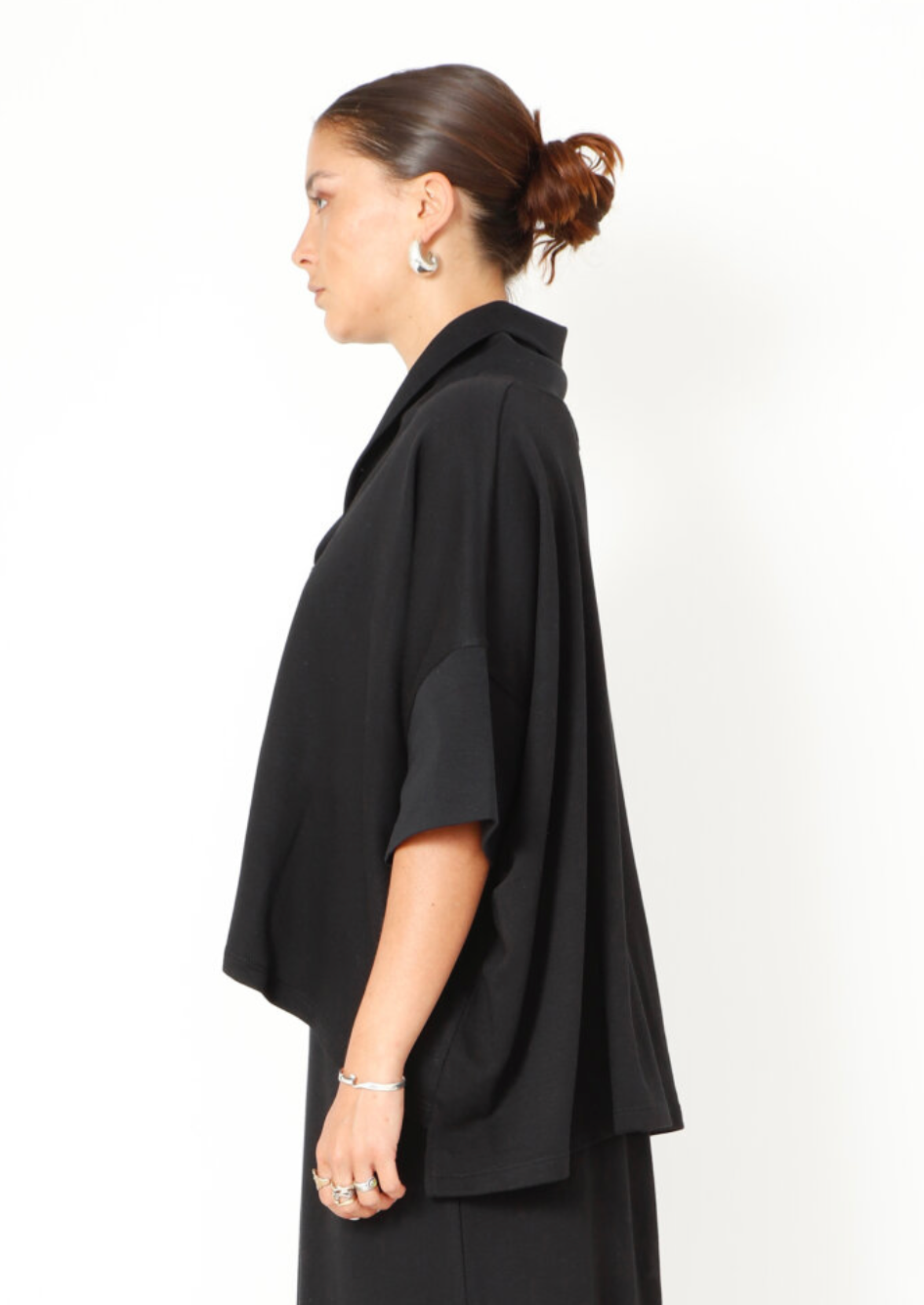 Sort Aarhus Shawl Collared Top in Black