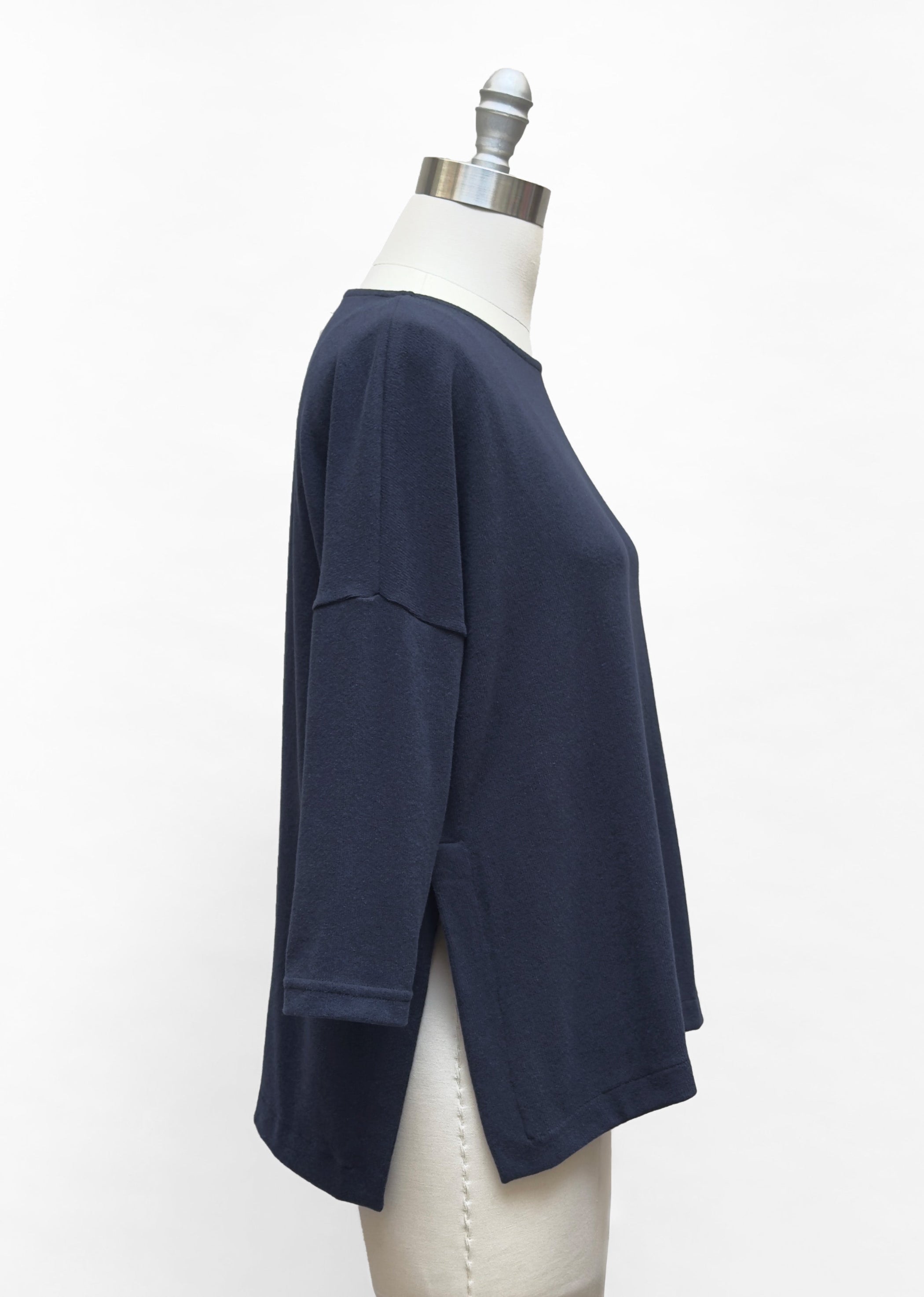 MAMA B - Cozy Spring Slit Pullover in Blue