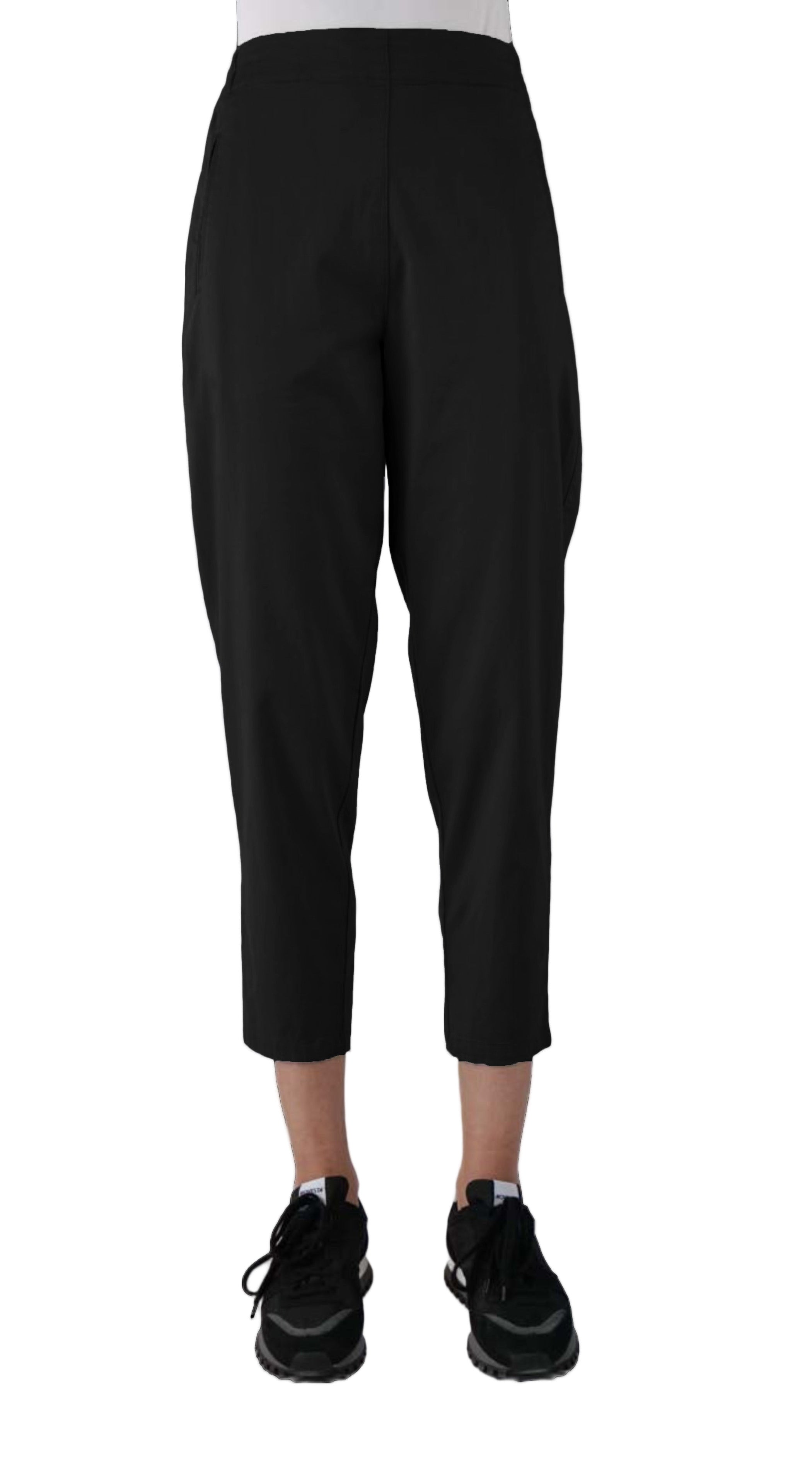 ELEMENTE CLEMENTE Tapered Cropped Pant in Black