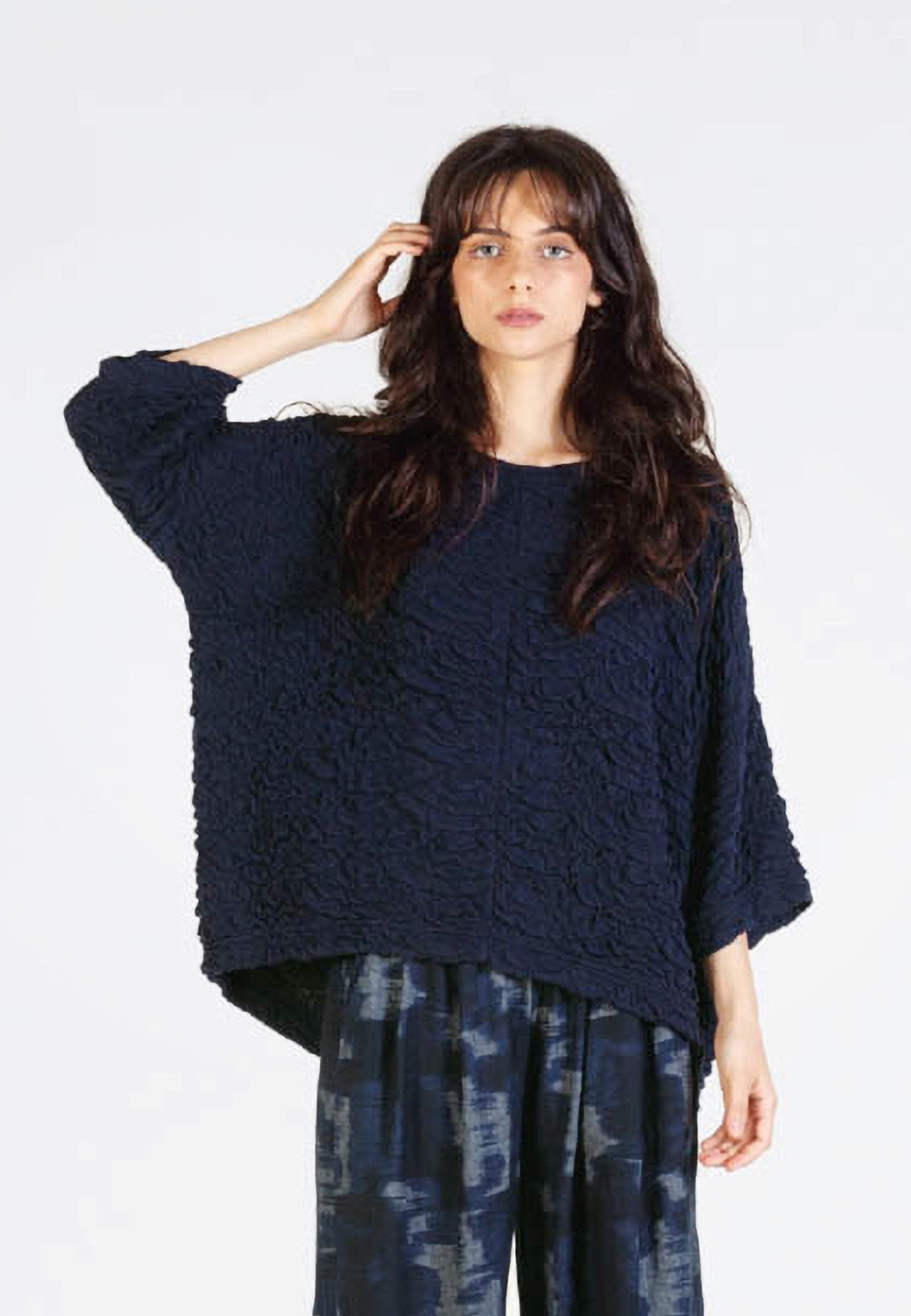 Mama B - Textured Knit Boxy Pullover in Blue