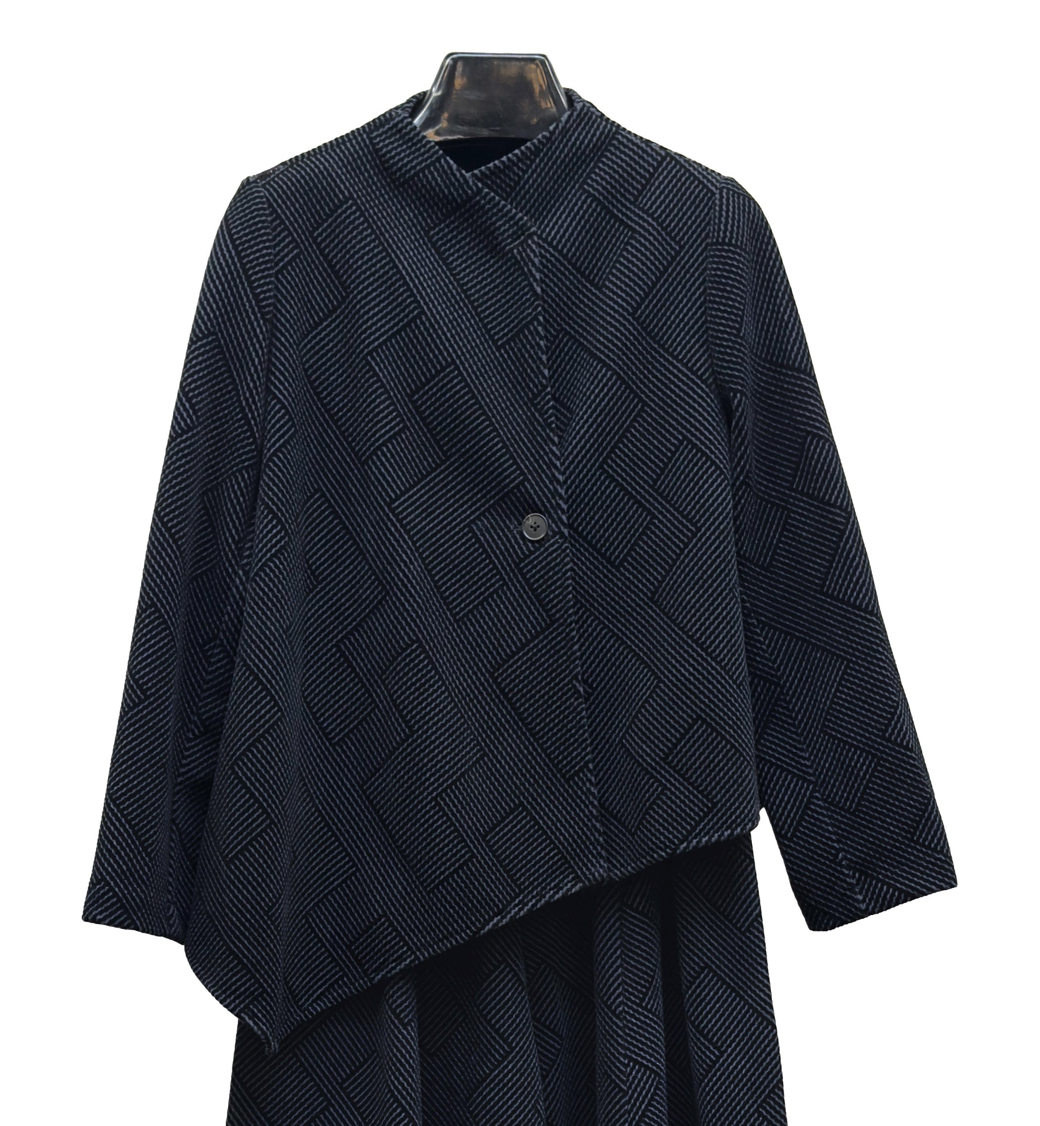 MOTION Velvet Asymmetric Jacket in Maze Pattern