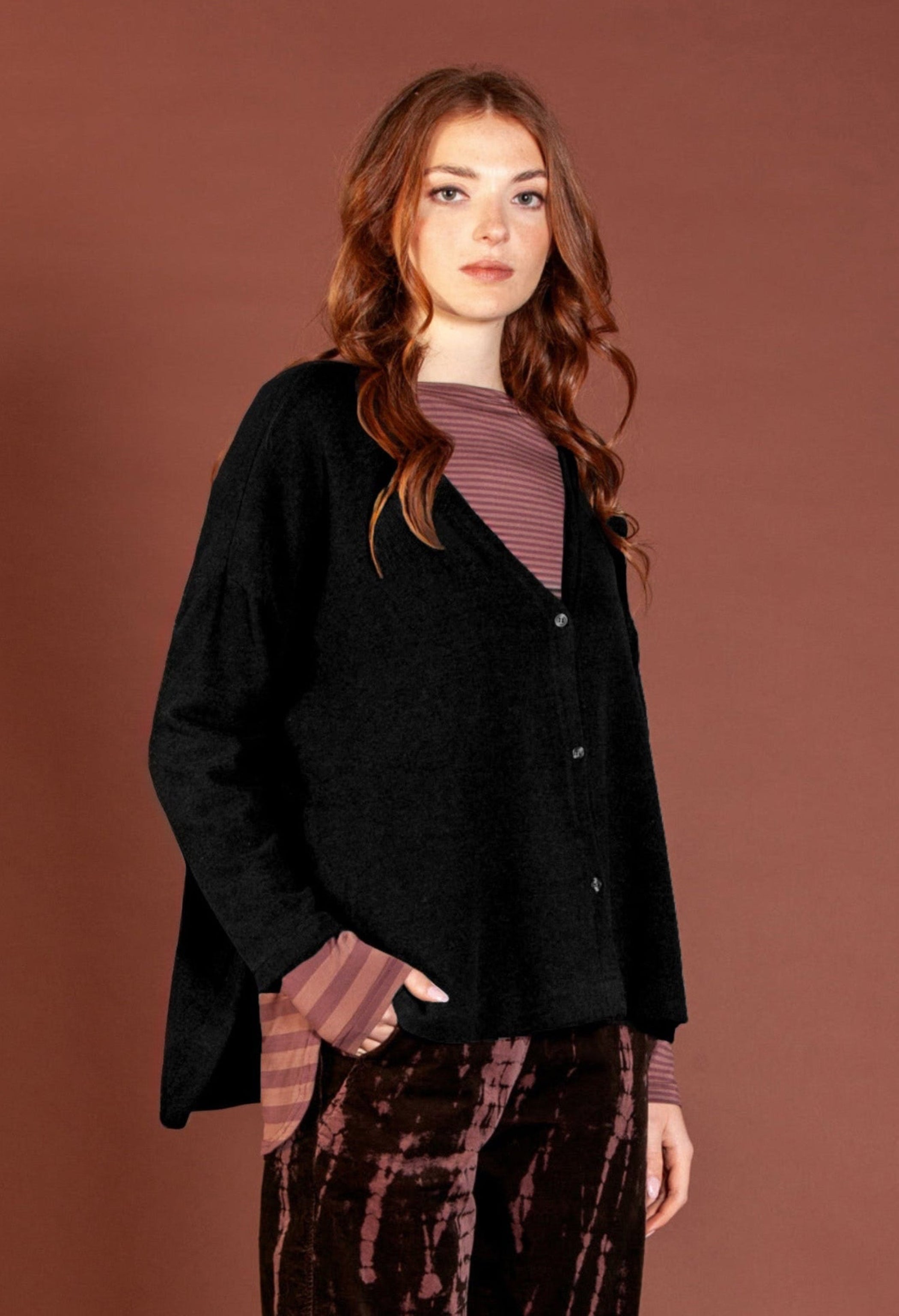 MAMA B Cozy Knit V Neck Cardigan in Black