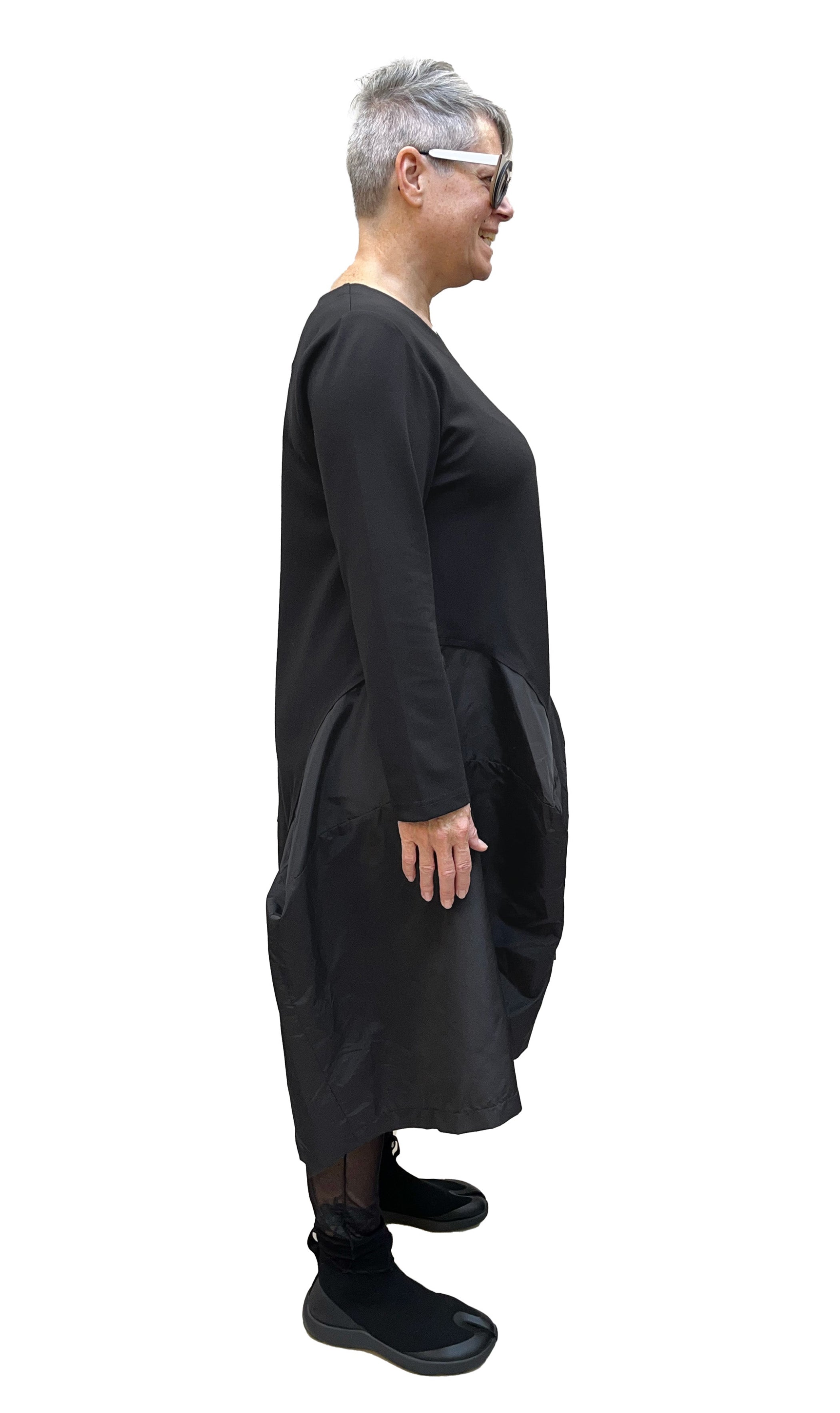 MOTION A-Line Taffeta Panelled Dress in Black