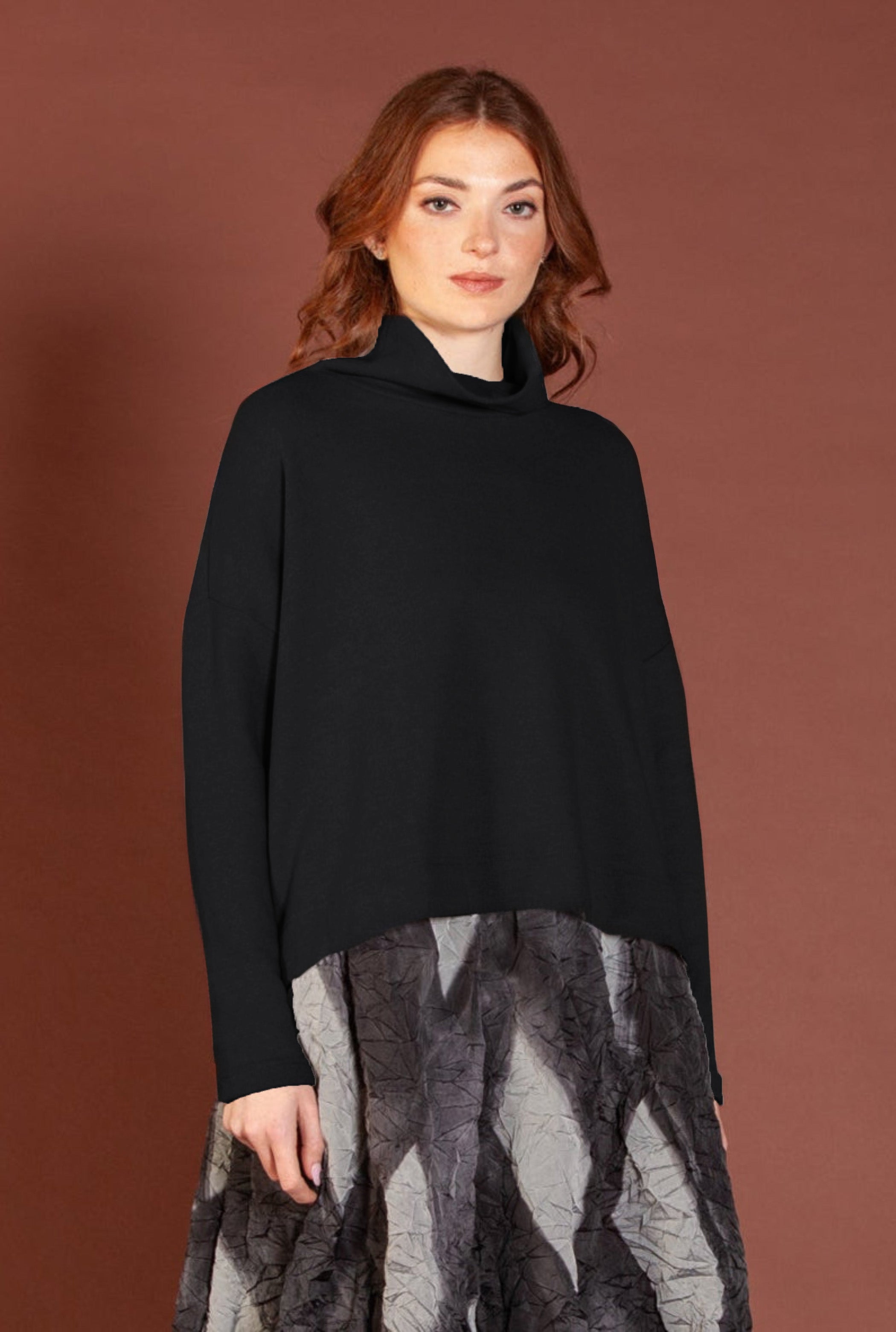 MAMA B Cozy Knit Turtleneck in Black
