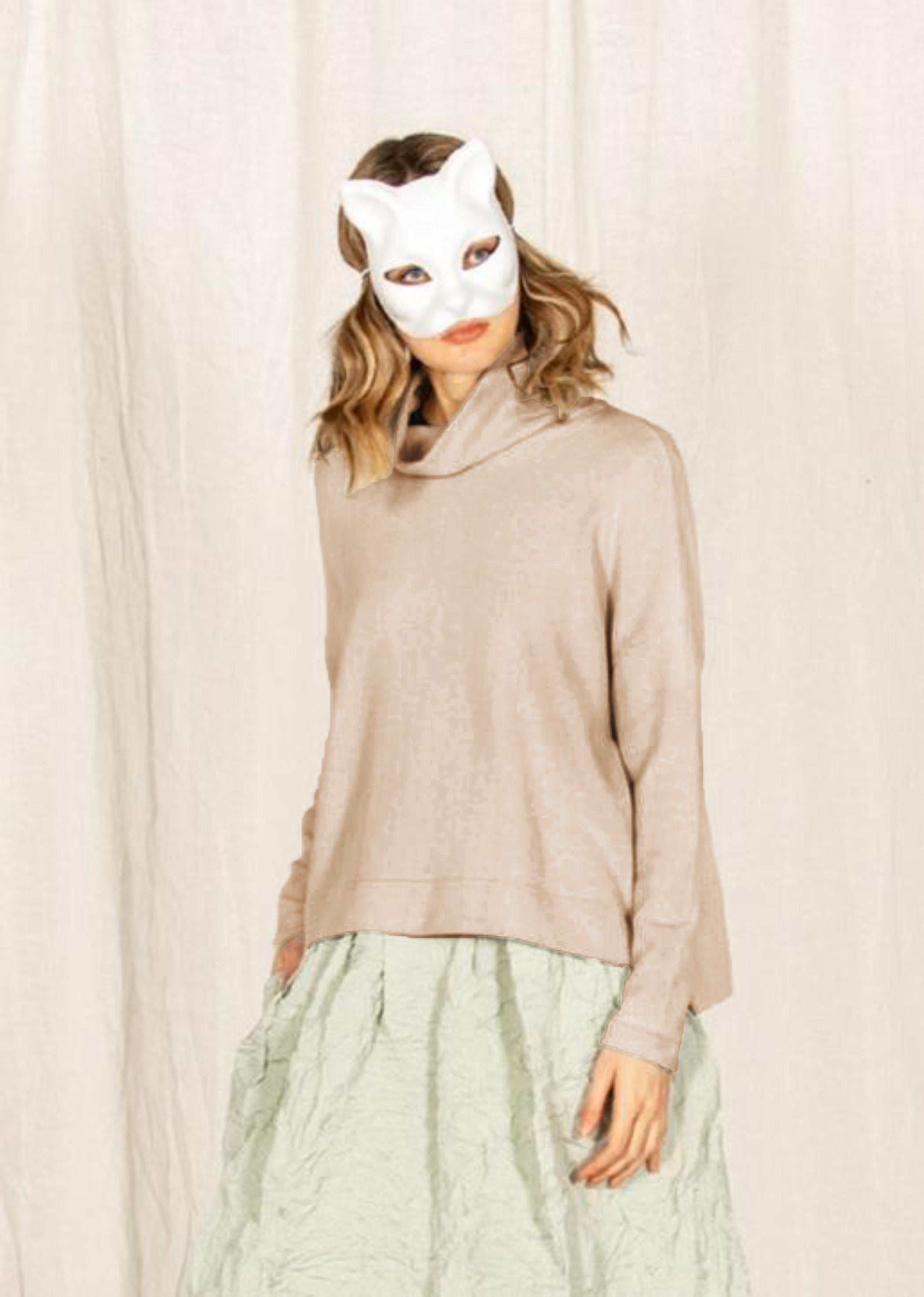 Mama B Cozy Boxy Turtleneck in Light Taupe