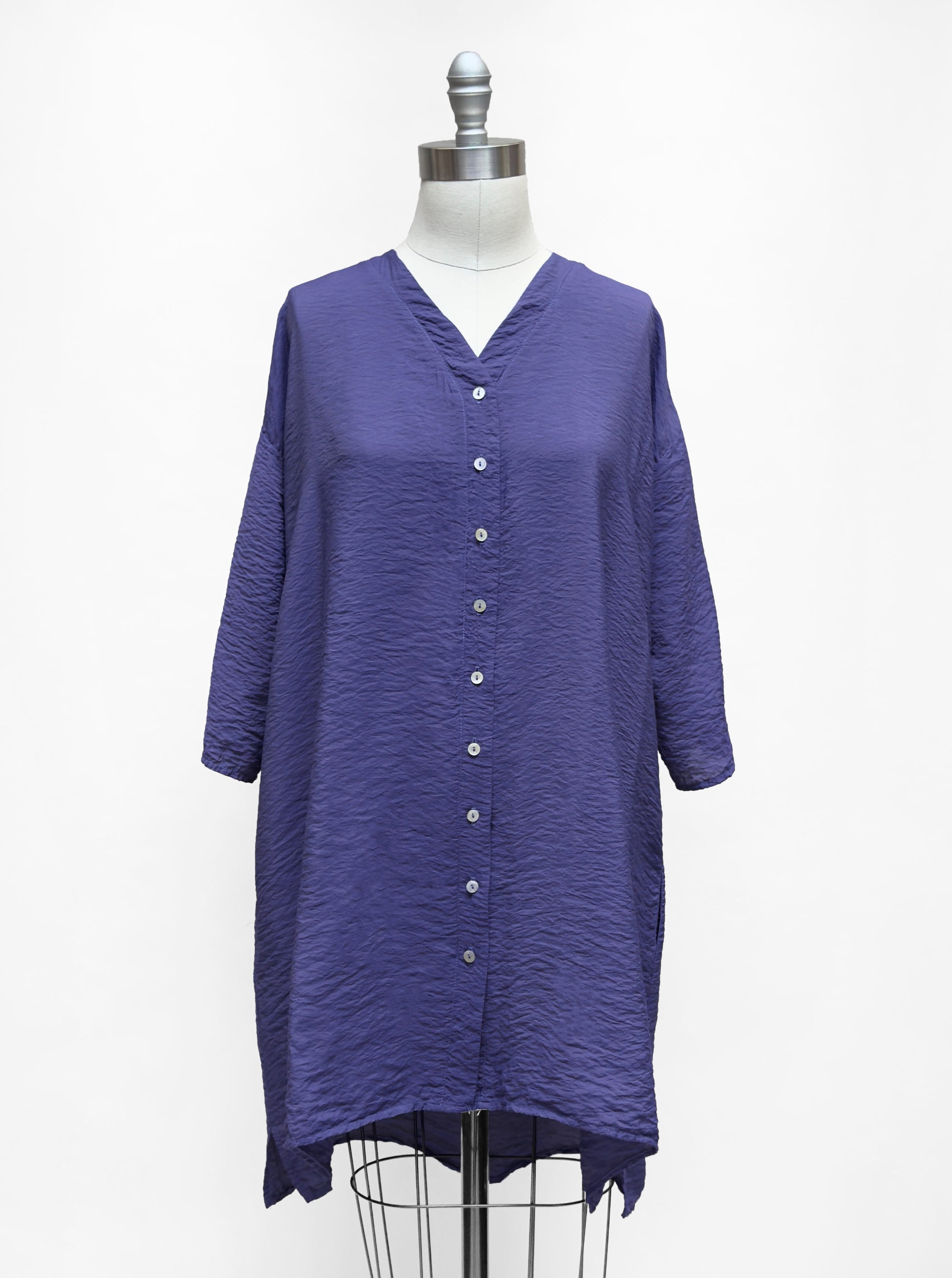 MOTION Parachute V Neck Tunic in Admiral