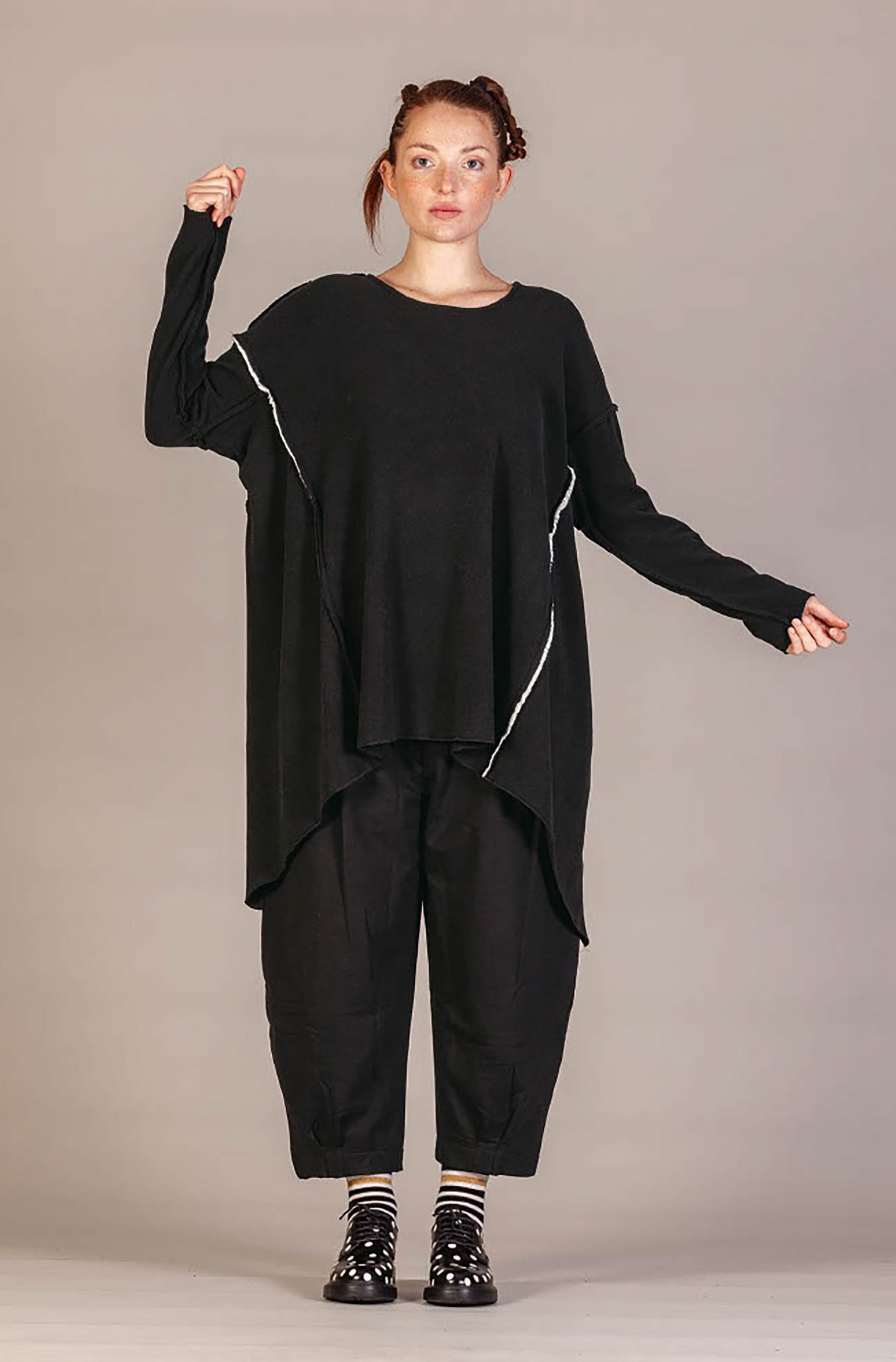 MAMA B Onesize Pullover Tunic in Black with Creme Trim