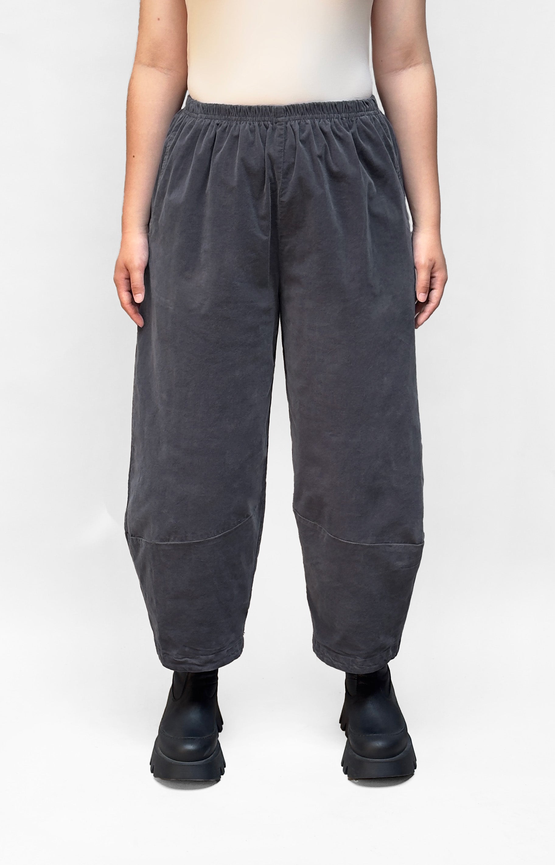 MOTION Mini Cord Easy Pant in Coal