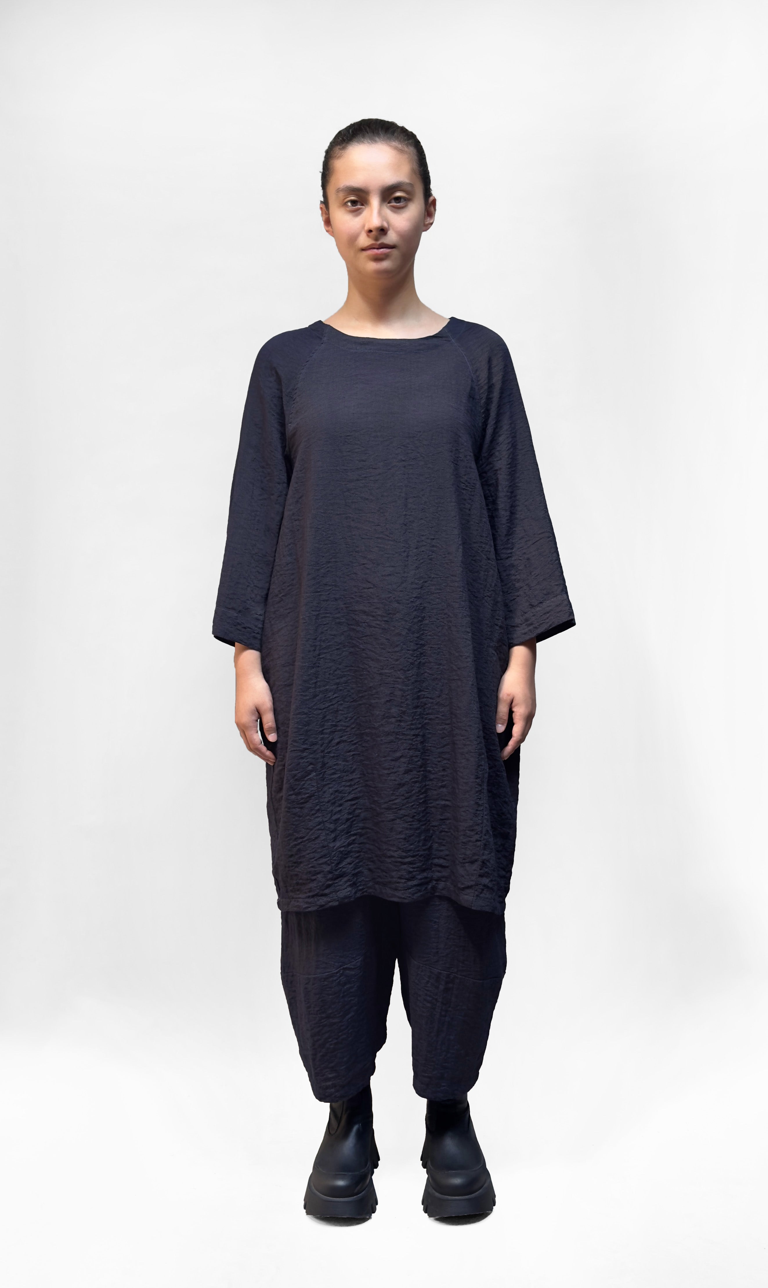 MOTION Raglan Tunic Dress