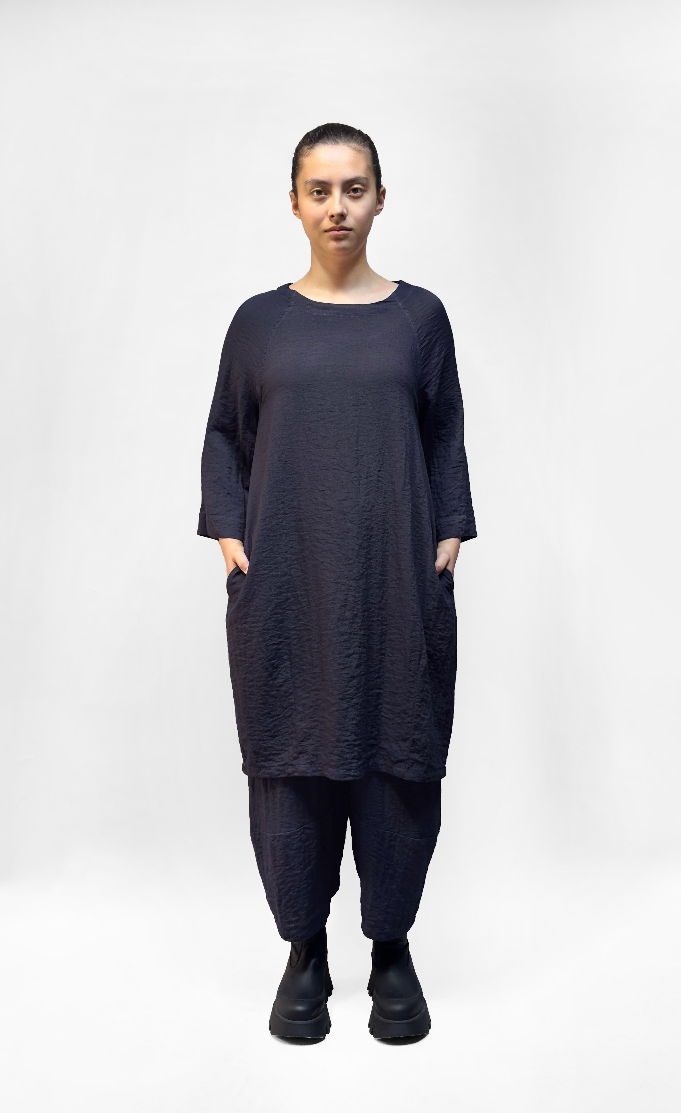 MOTION Raglan Tunic Dress