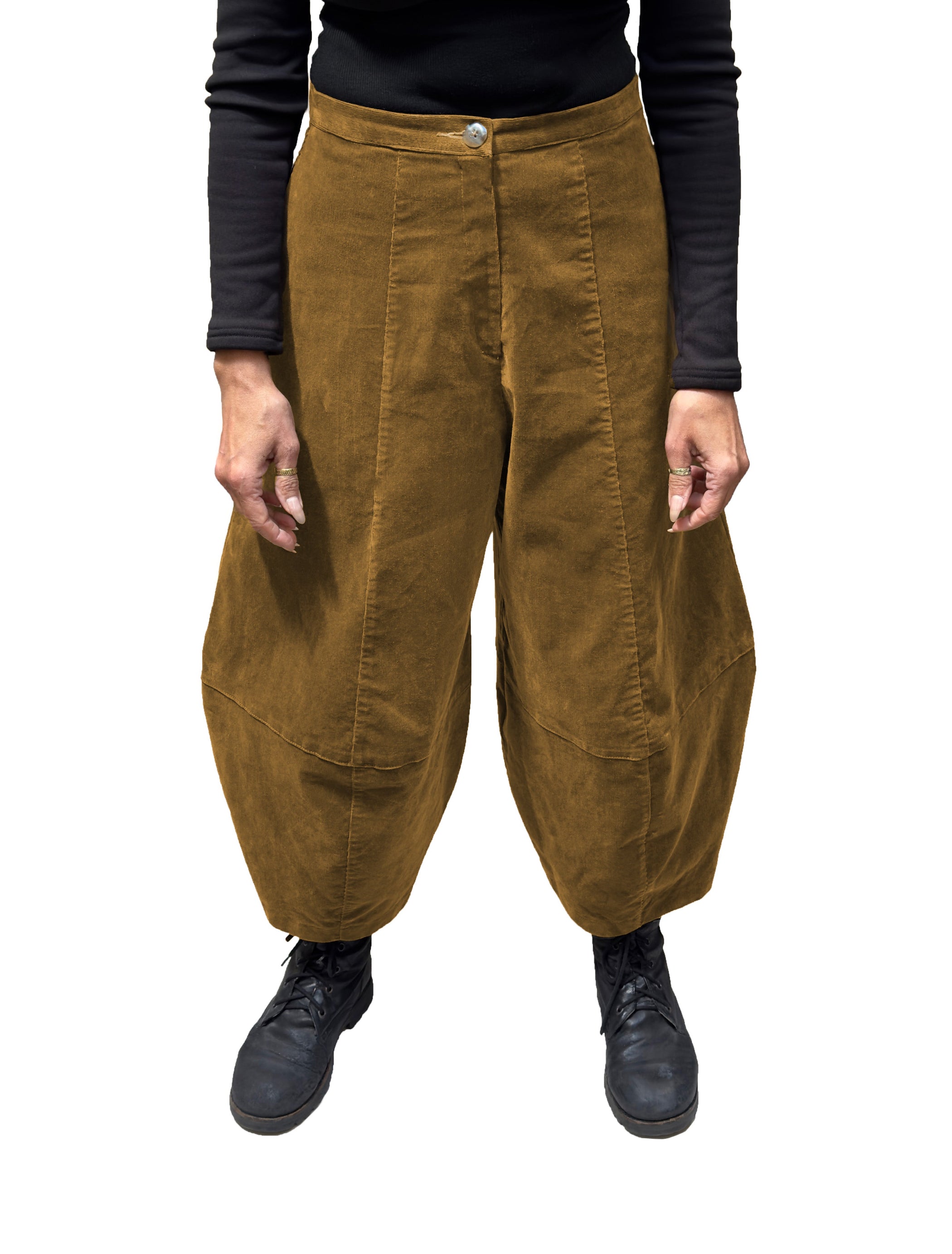 MOTION Corduroy Bubble Pants in Tobacco