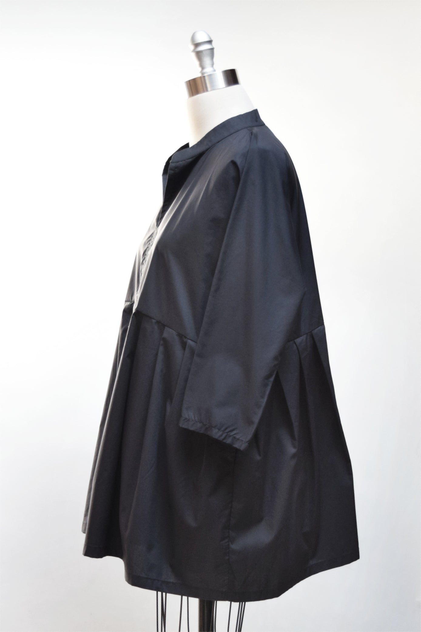 MOTION Pleated 3/4 Sleeve Cotton Blouse
