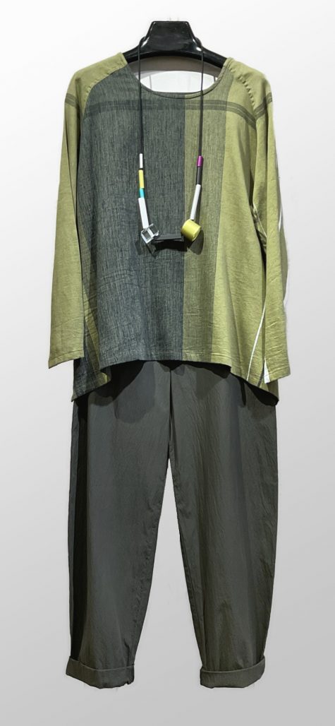Tamaki Niime 100% cotton long-sleeve blouse, over Oska 100% cotton trousers.